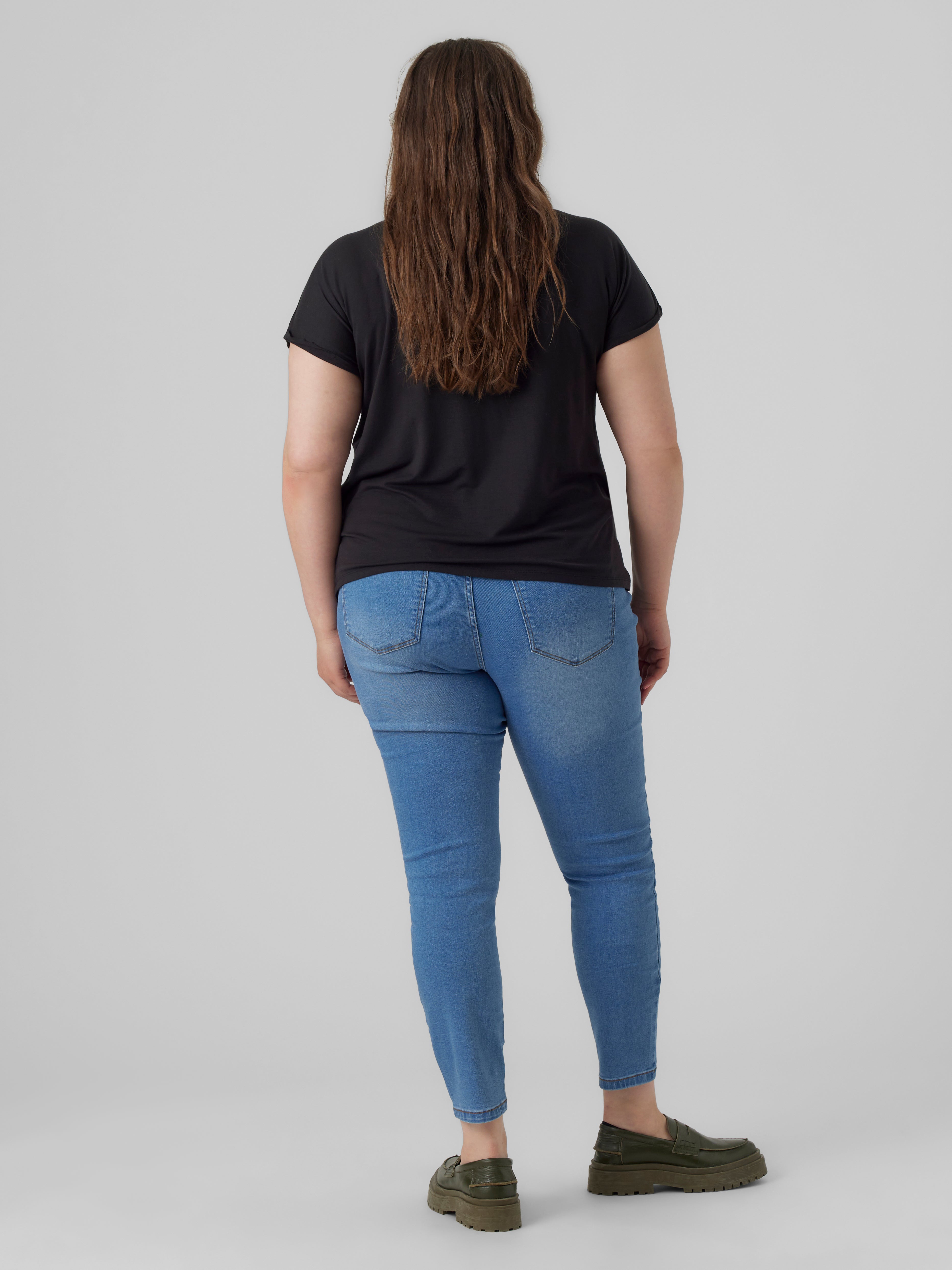 VMAYA T-Shirt