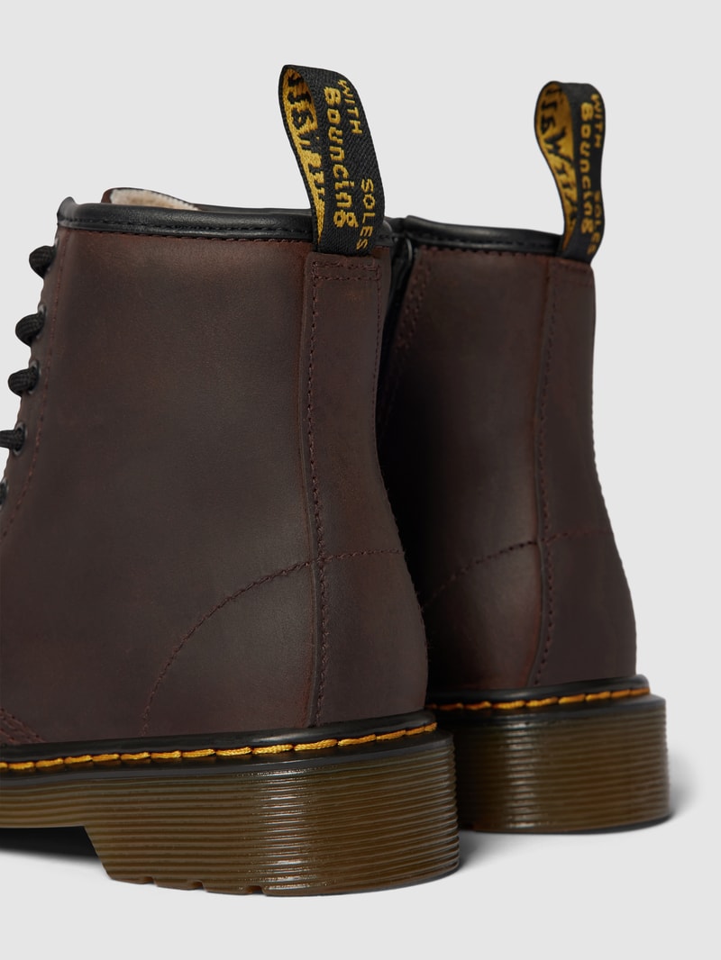 Boots mit Label-Details Modell '1460 Serena' in dunkelbraun