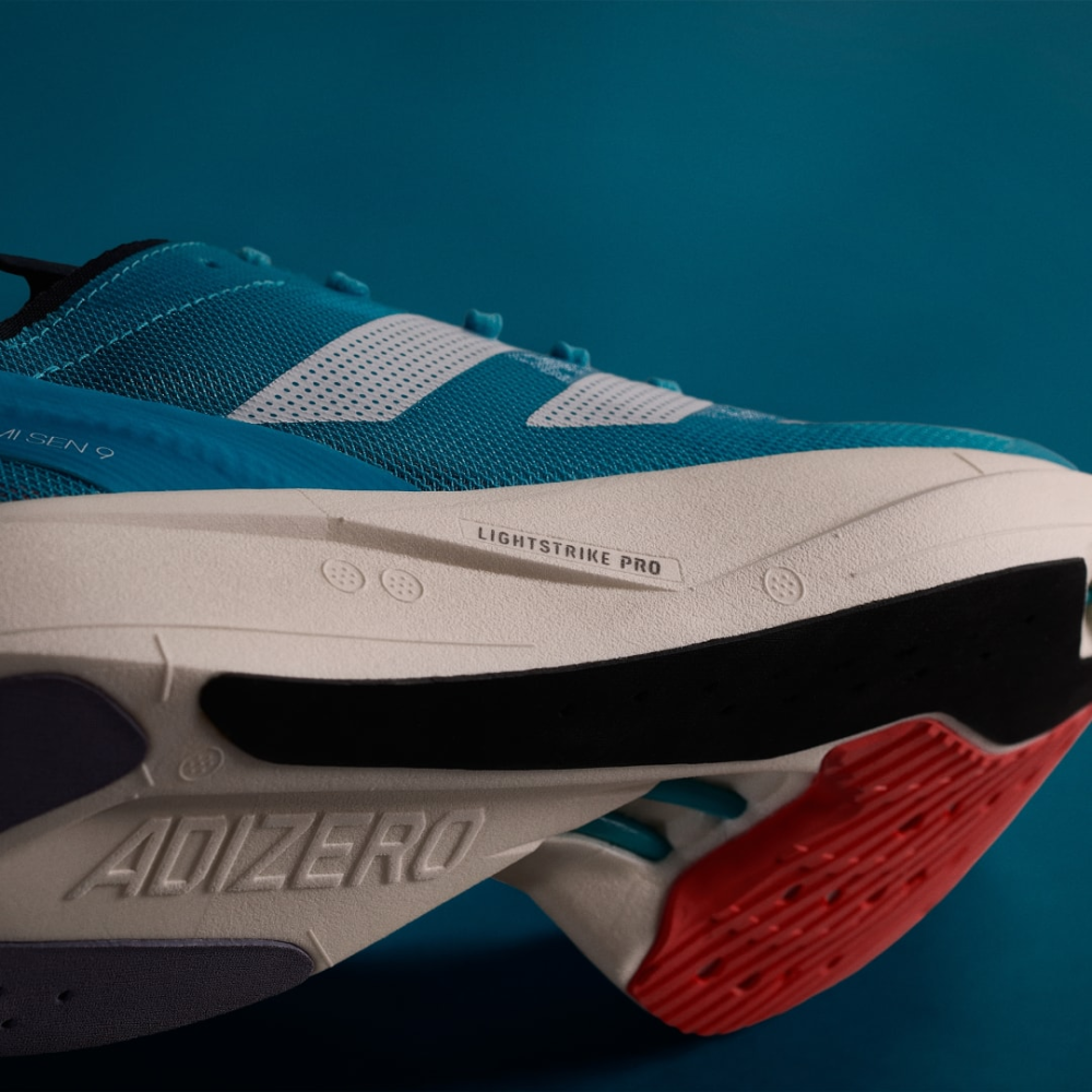 adidas Adizero Takumi Sen 9 ID6939 / blau