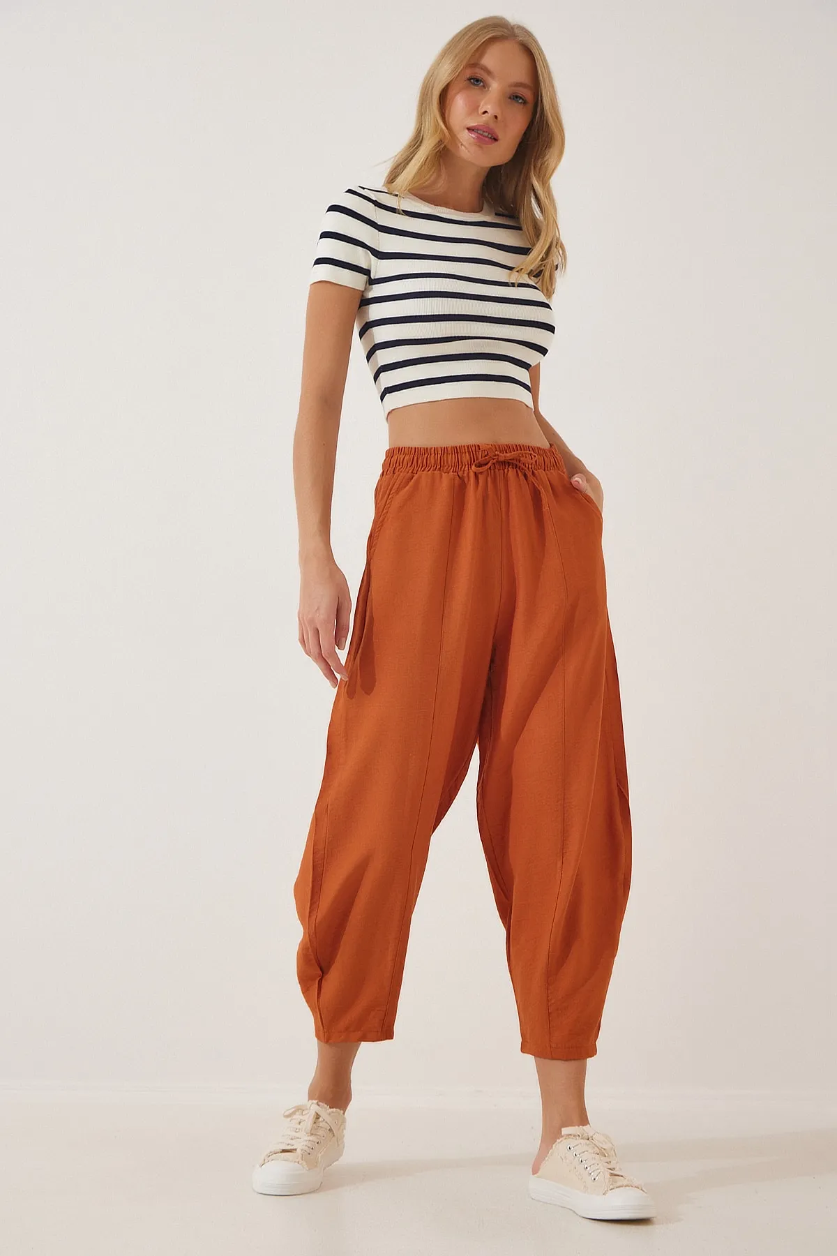 Happiness İstanbul  Damen-Hose „Ayrobin Shalwar“ aus gefliestem Leinen CI00035