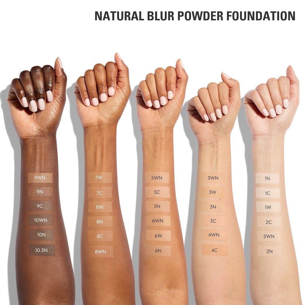 KYLIE COSMETICS Naturalny puder rozświetlający