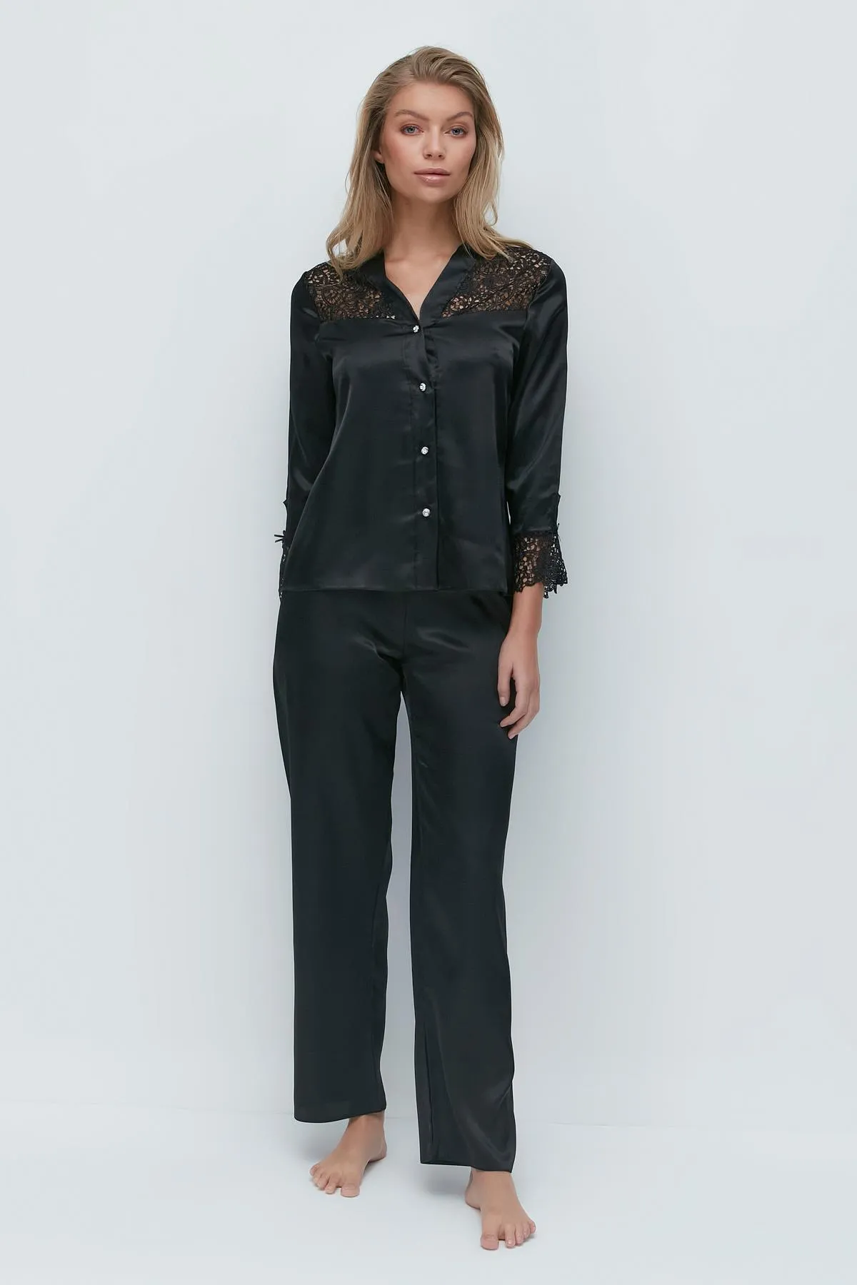 C&City  9025 6-teiliges Aussteuerset für Damen, Nachthemd, Morgenmantel, Schwarz