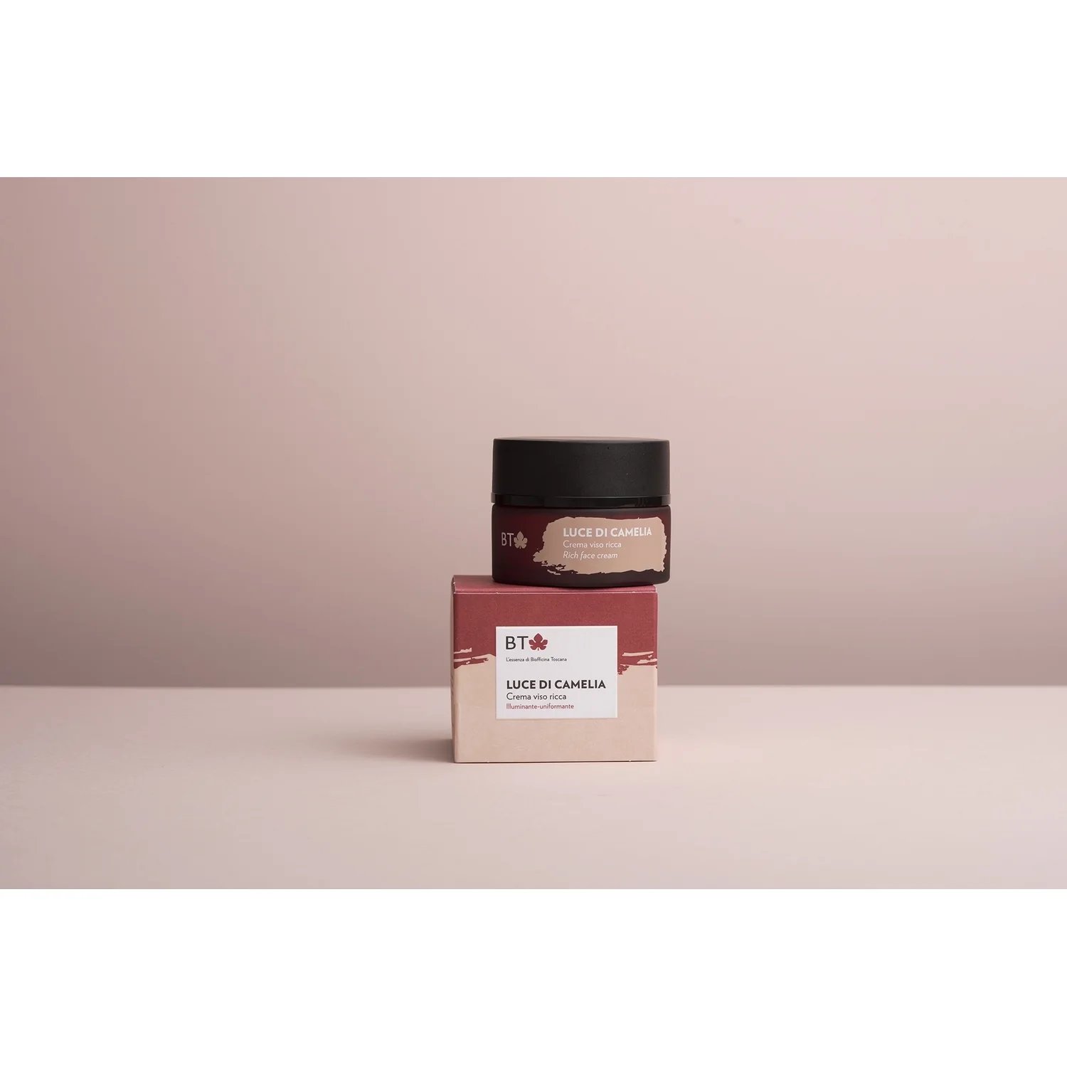 Crema facial iluminadora Camellia Light Rich - Tratamiento facial iluminador de 24 horas