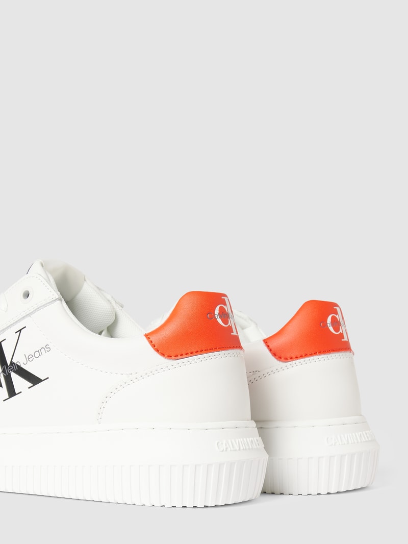 Sneaker mit Label-Details Modell 'CHUNKY' in weiss