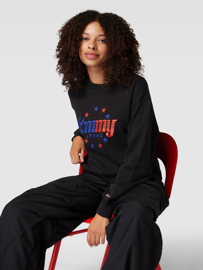 Sweatshirt mit Label-Stitching in schwarz