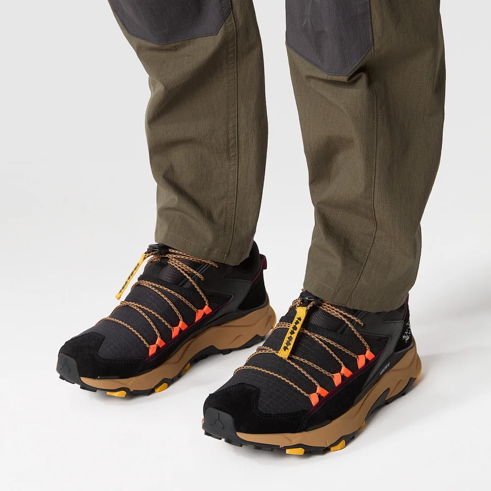 The North Face Vectiv Taraval Tech NF0A7W4SKIL / schwarz
