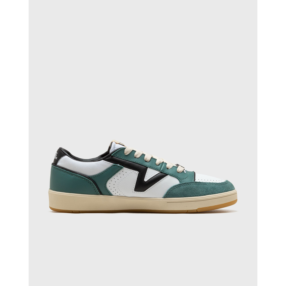 Vans UA Lowland CC JMP Collection ComfyCush Serio VN0A5KYFKDU1 / grün