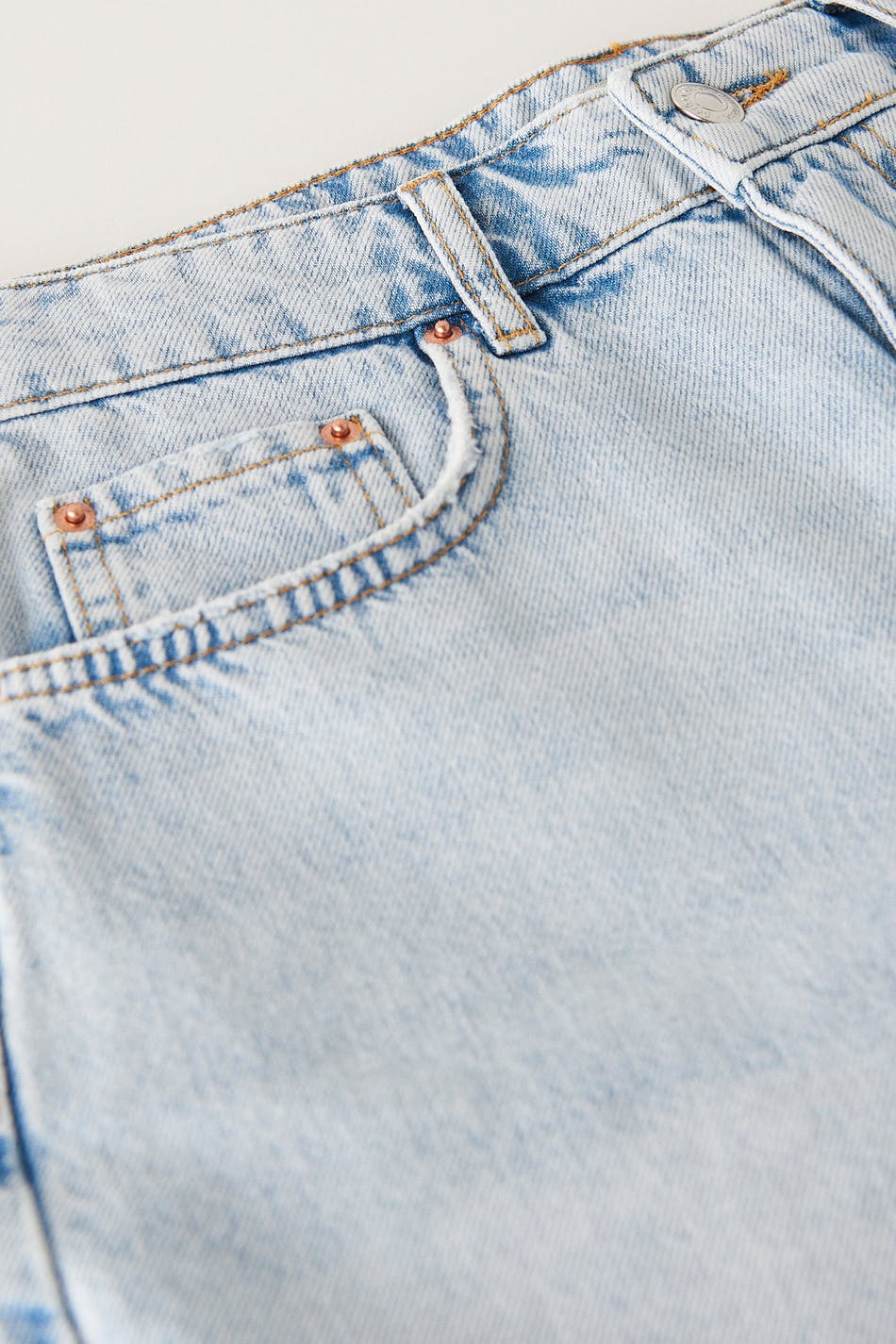 Dagny mom shorts