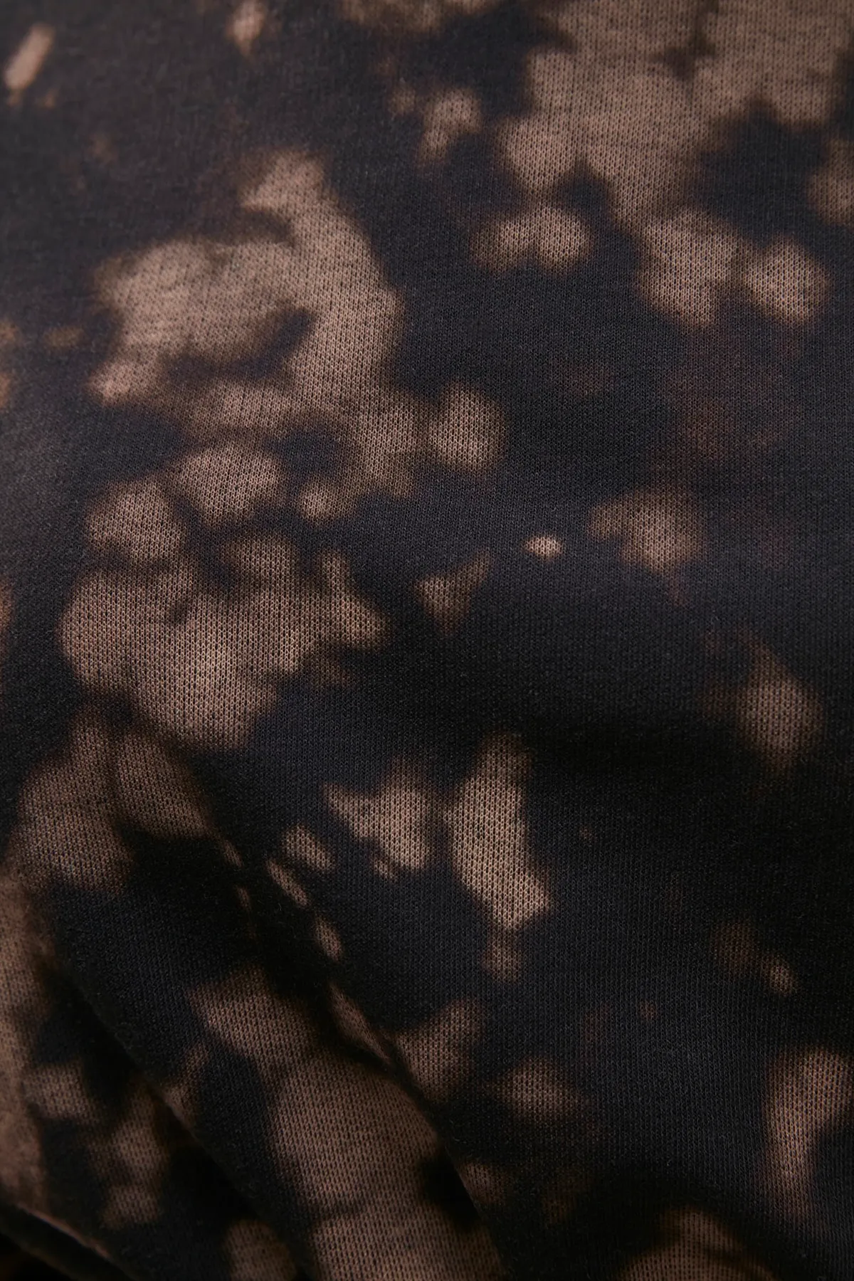 Nottis by Trendyol  Schwarzes Langarm-Trainingsanzugset aus Strick mit Batikmuster TWOAW22EM0189
