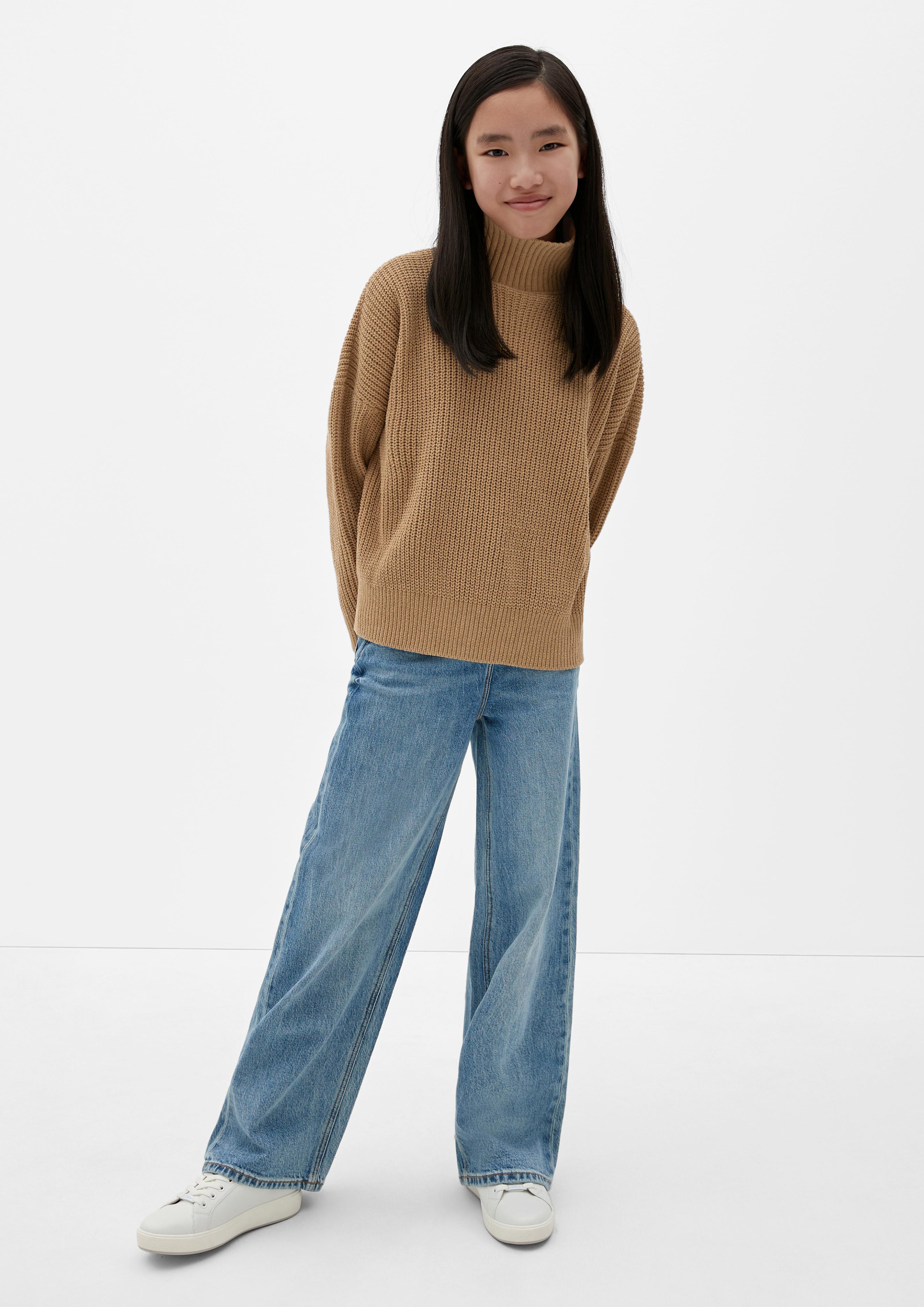 Strickpullover aus Chenille-Garn  2133990-8466