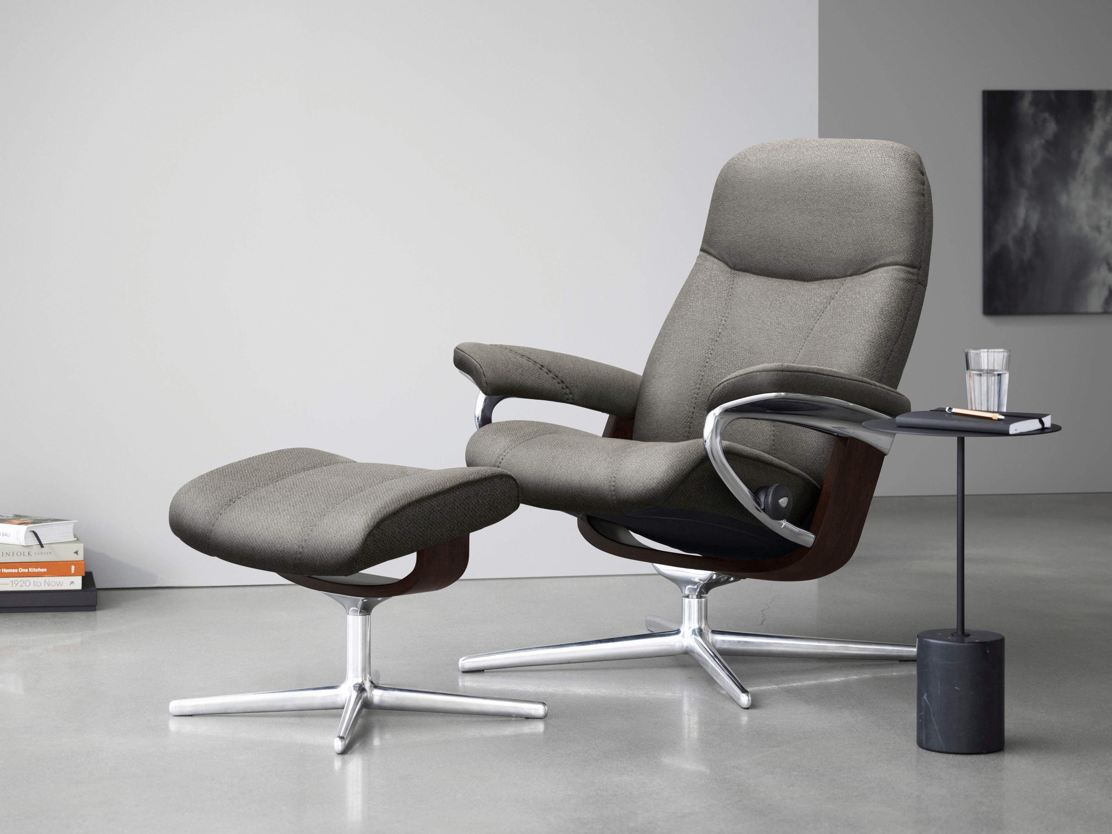 Stressless® Relaxsessel Consul (Set, Relaxsessel mit Hocker), mit Hocker, mit Cross Base, Größe S, M & L, Holzakzent Braun