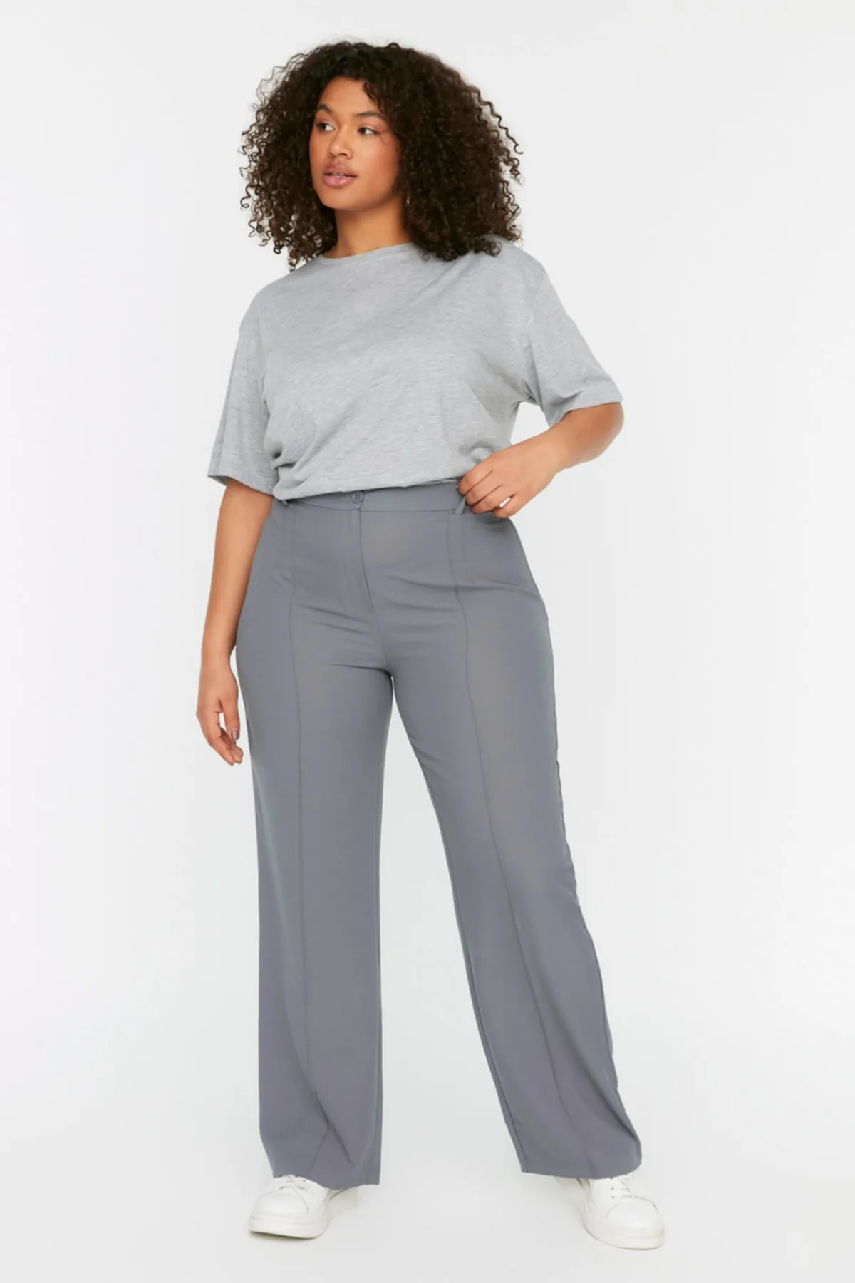 Trendyol Curve  Graue Hose mit hoher Taille und gerippten Nähten im spanischen Stil TBBSS22PL0301
