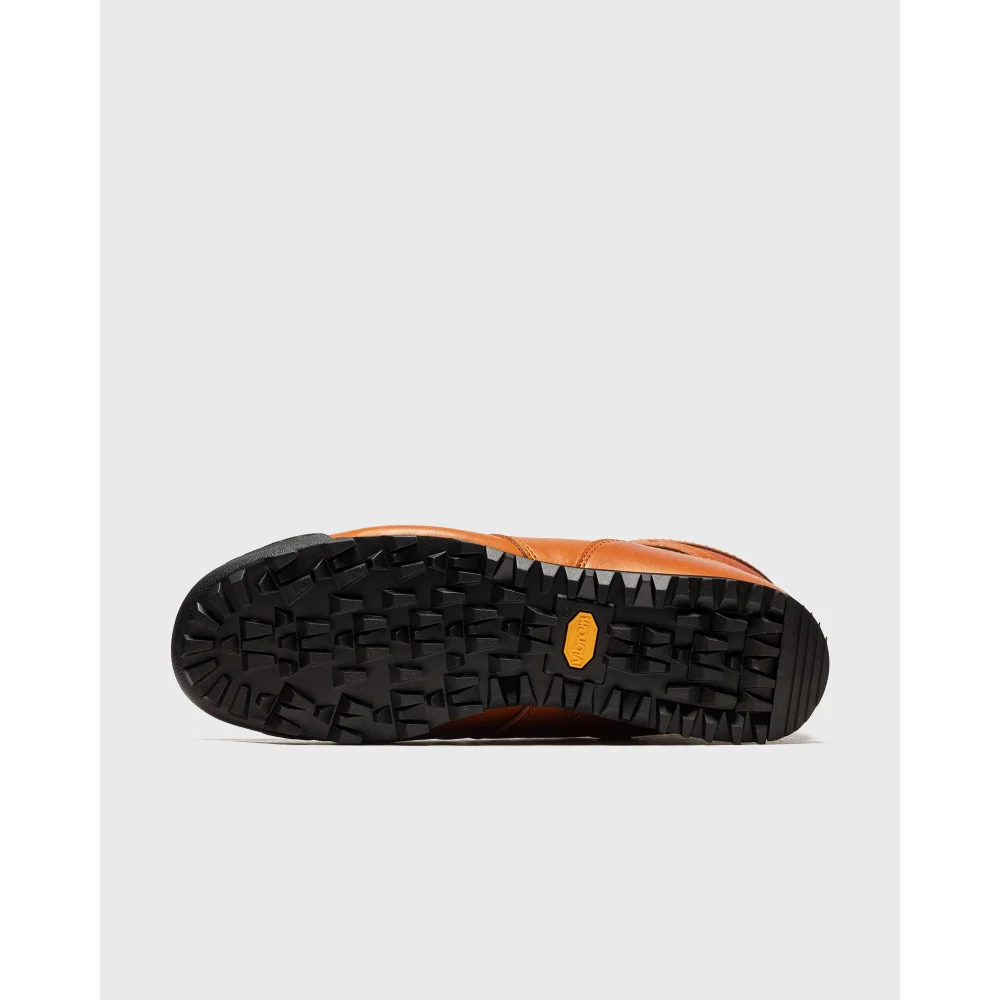 New Balance Rainier URAINOG / braun