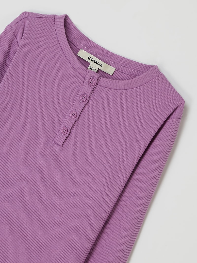 Serafino-Shirt mit Stretch-Anteil in lila