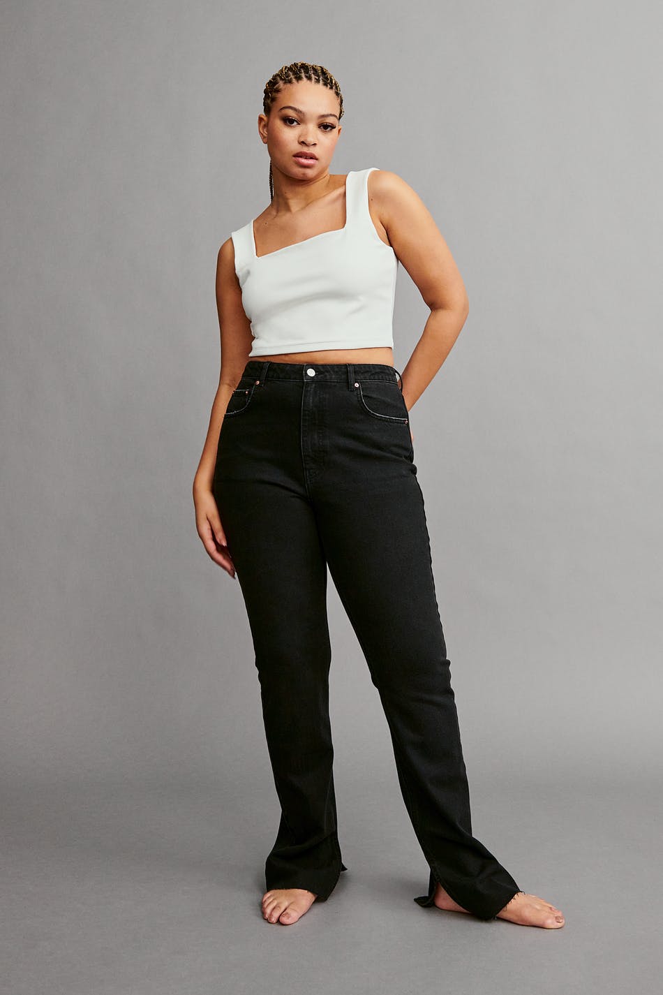 High waist slit jeans