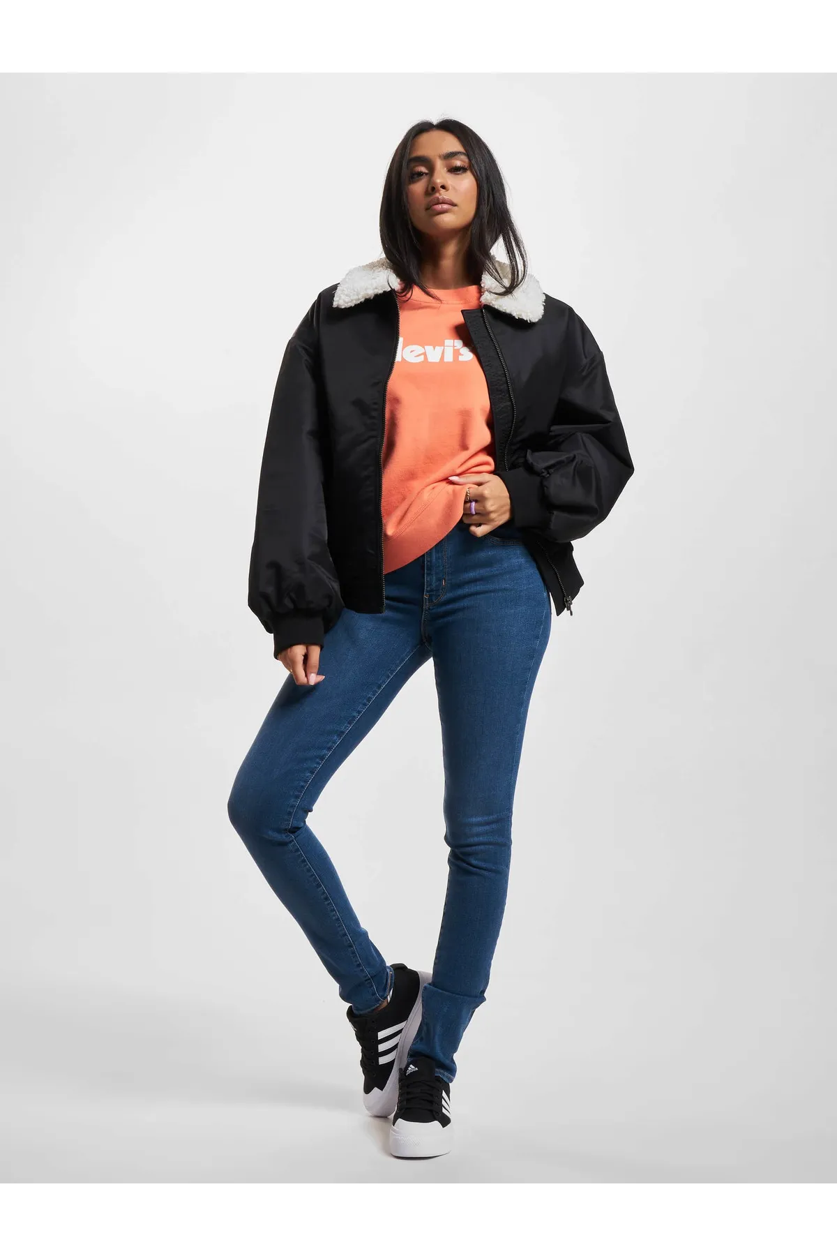 Levi&'s  Damen Levis Grafik Standard Crew Pullover