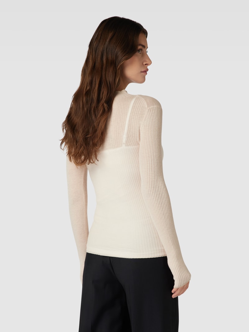 Strickpullover in Ripp-Optik in offwhite