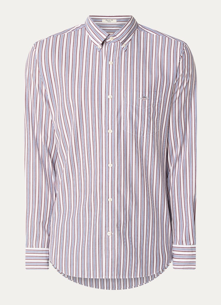 Camicia a righe Gant dal taglio classico con taschino sul petto.