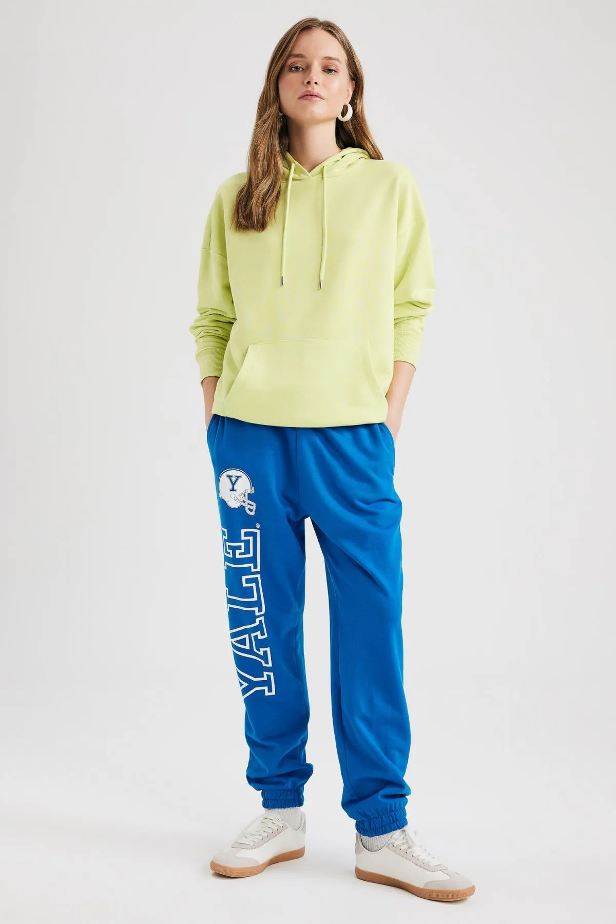 DeFacto  Yale University Jogger Jogginghose Z9820az23sp