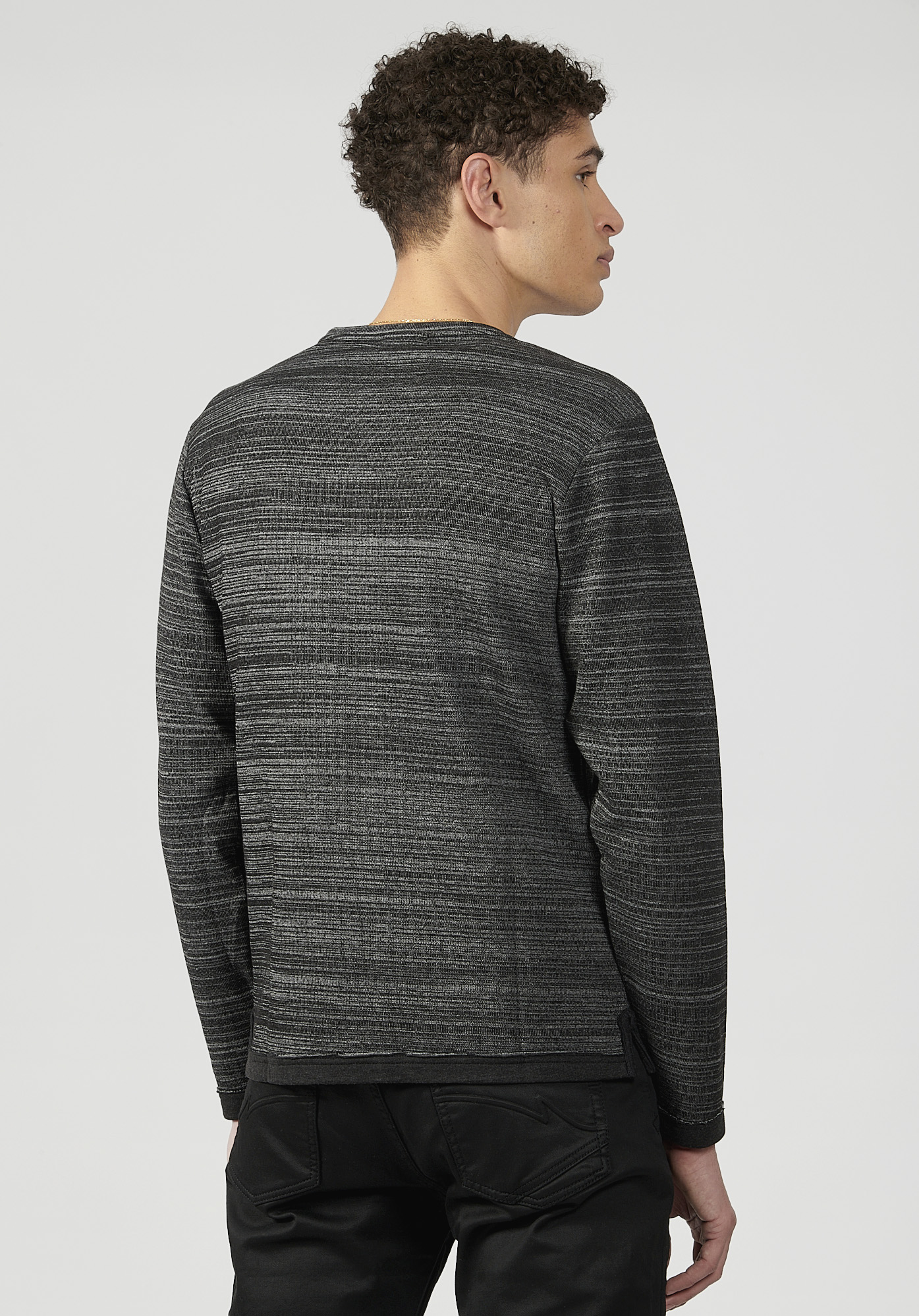 TAO    T-shirt noir homme
