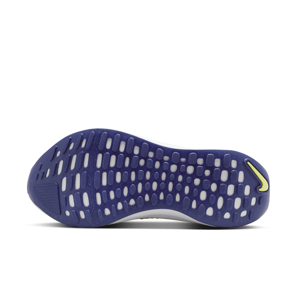Nike InfinityRN Infinity Run Flyknit React 4 DR2670-009 / weiss