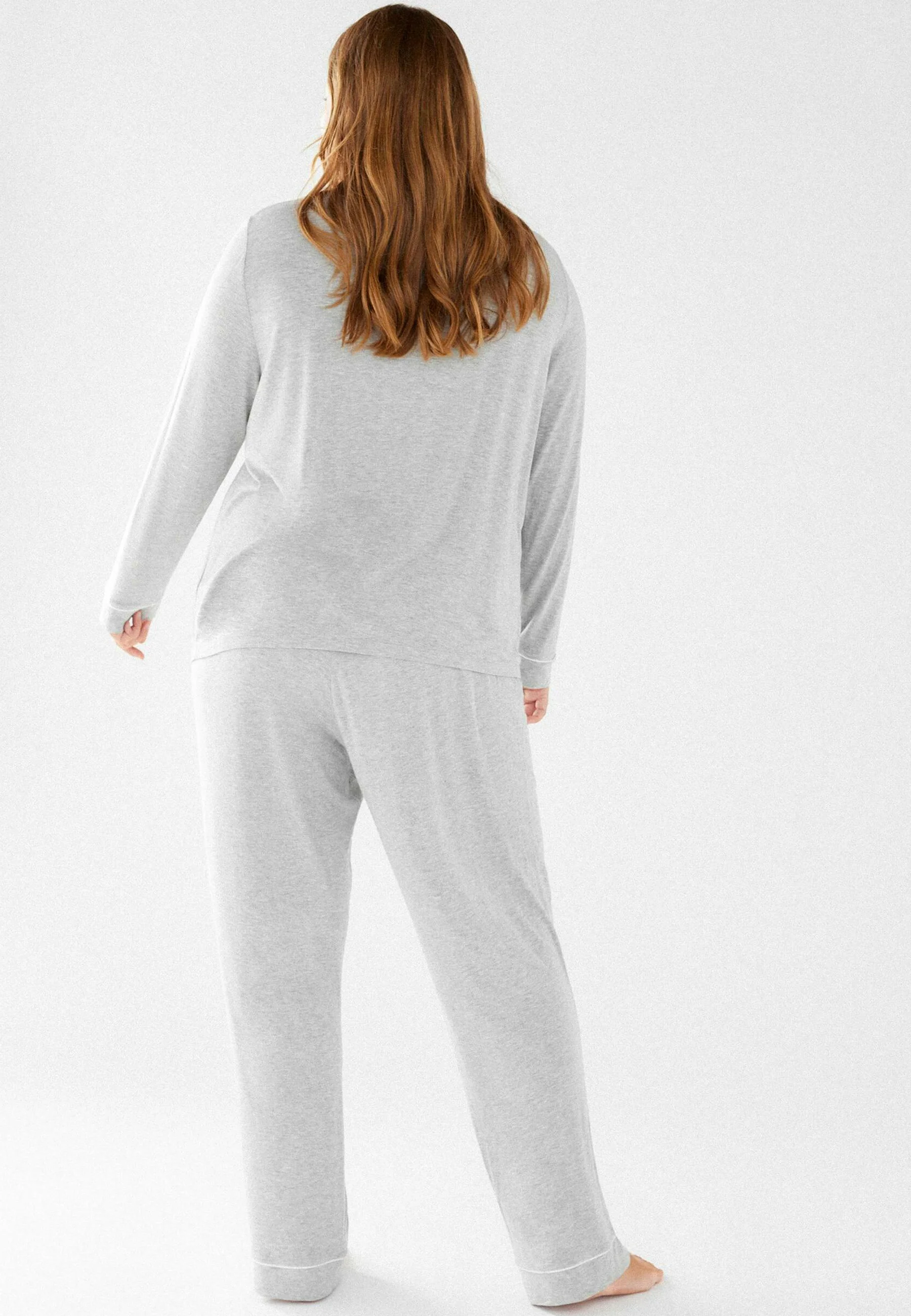 Chelsea Peers CONJUNTO DE BOTONES CURVO - Pijama