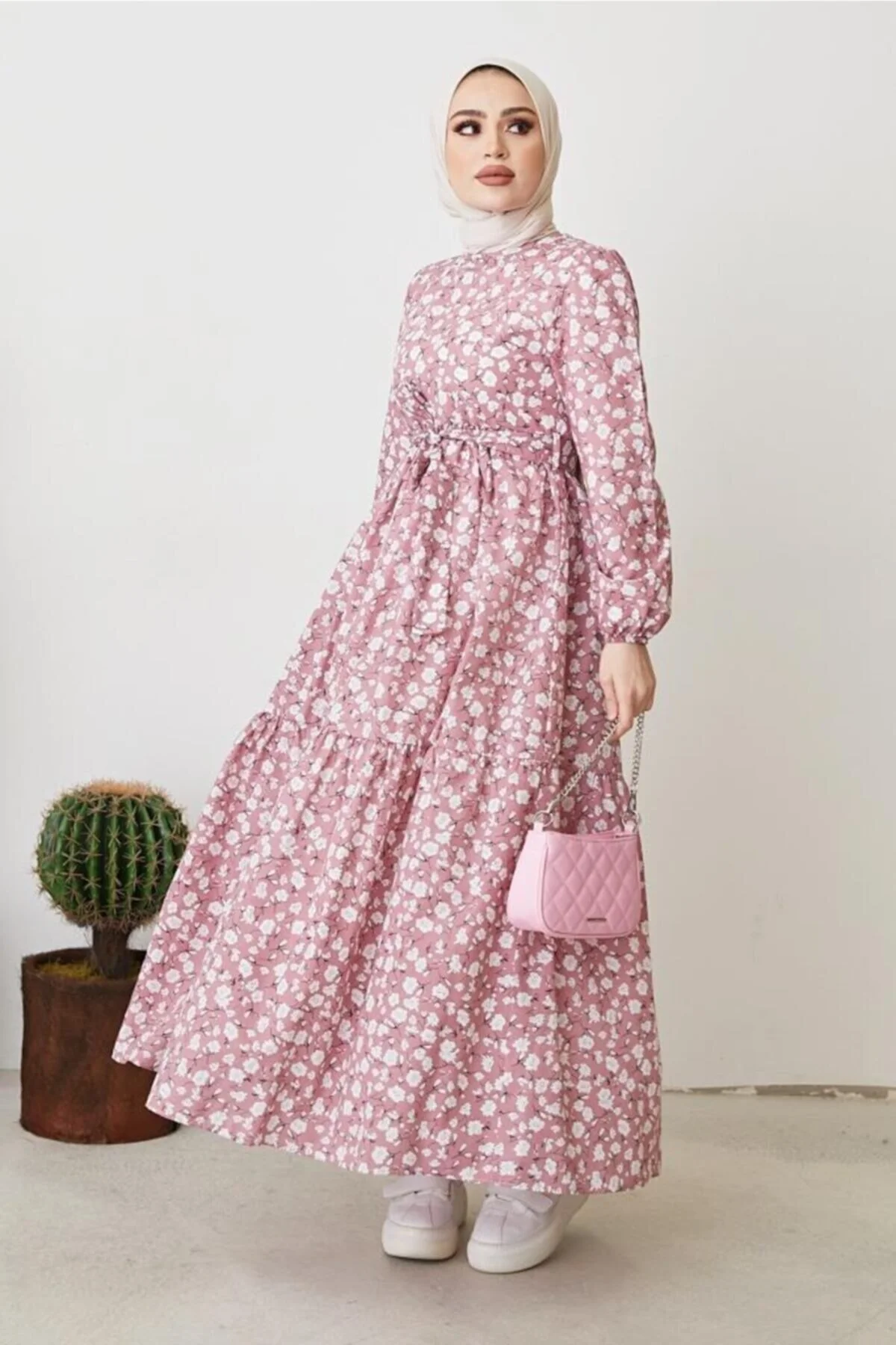 benguen  400 Kleid mit Gänseblümchenmuster