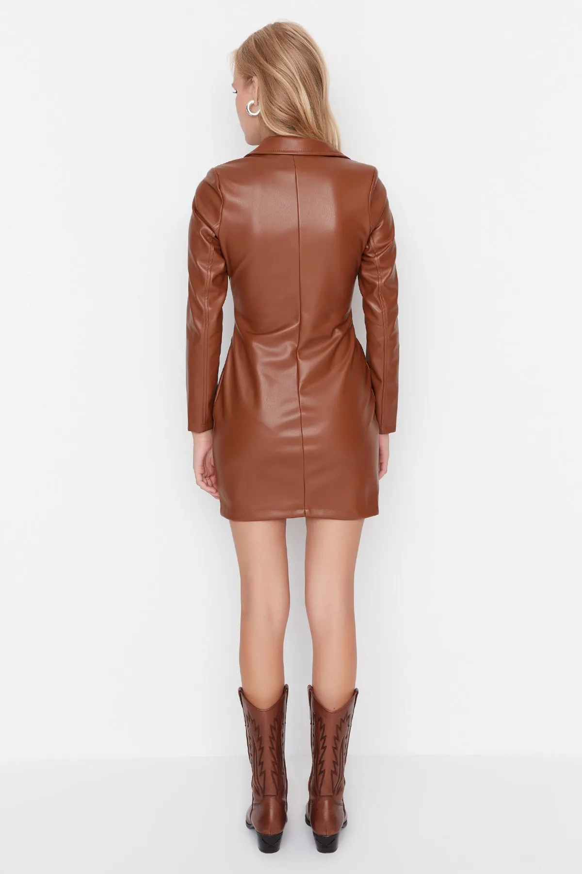 Trendyol Collection  Braunes gewebtes Kleid mit Schlitz TWOAW22EL0554