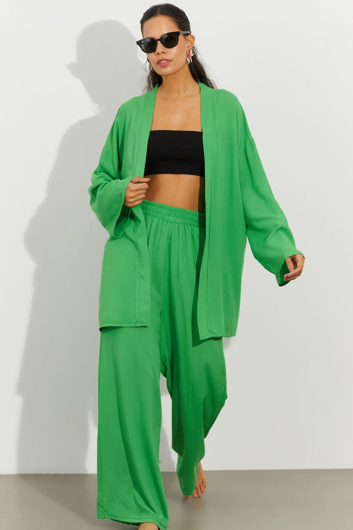 Cool & Sexy  Grünes Kimono-Set für Damen GÇ133
