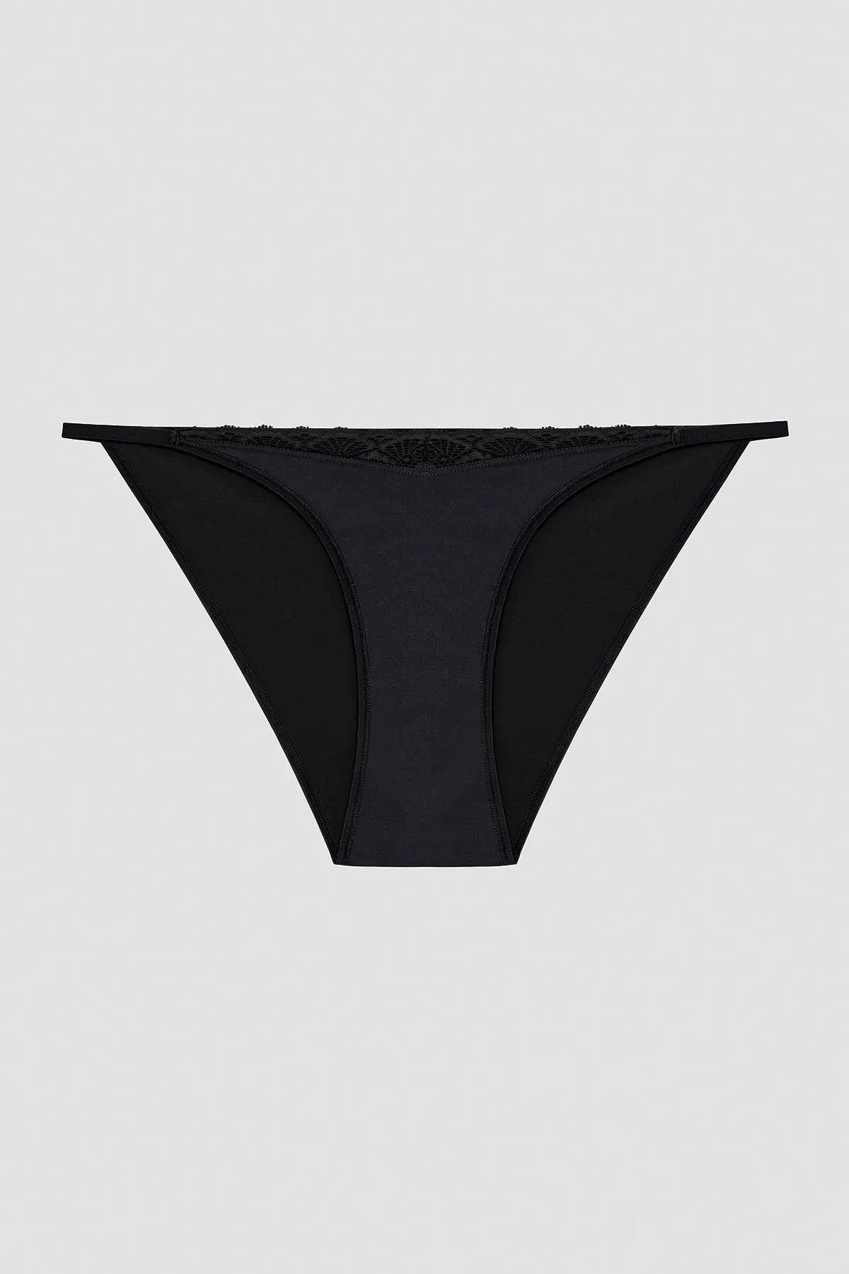 Penti  3-teiliger Slip mit Mikrospitzendetail