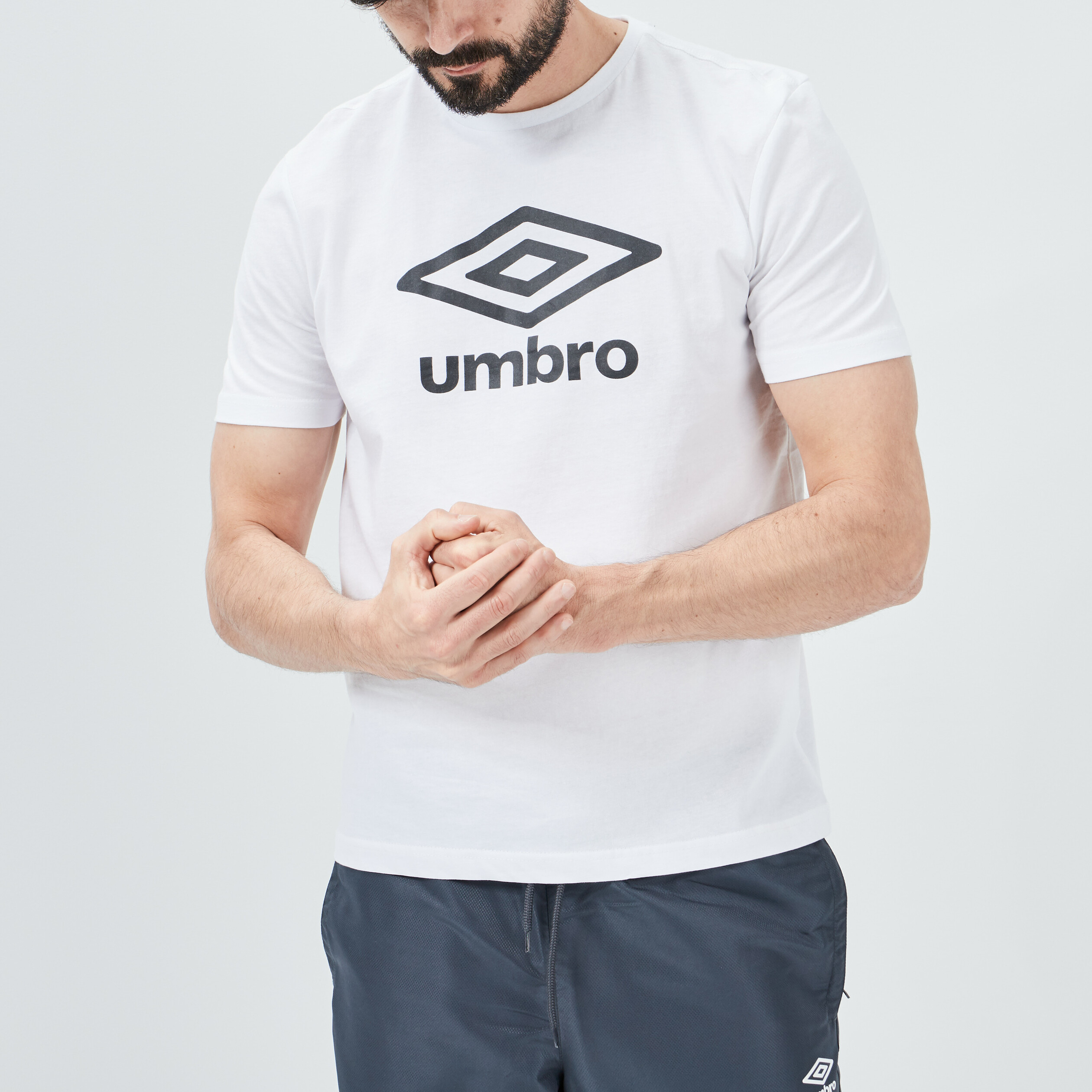 T-shirt manches courtes Umbro blanc homme | La Halle