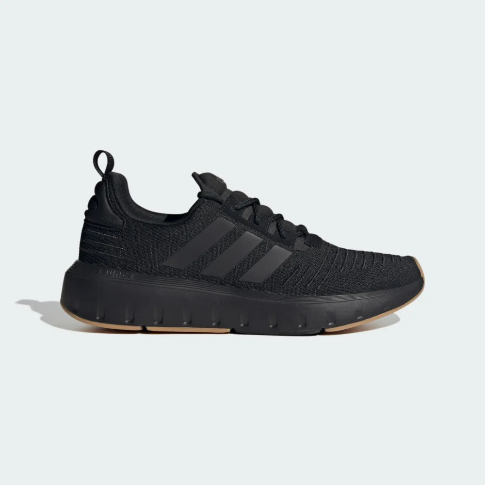 adidas Swift Run IG4704 / schwarz