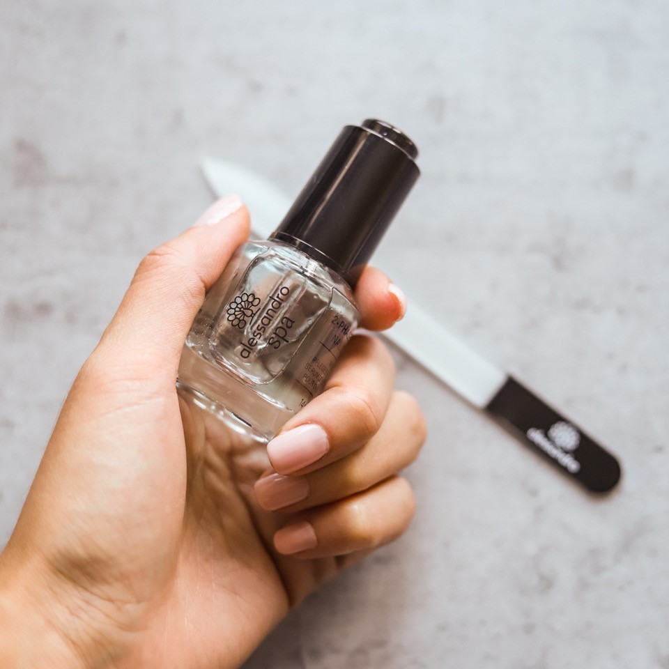 2-Phase Nourishing Nail Care Serum