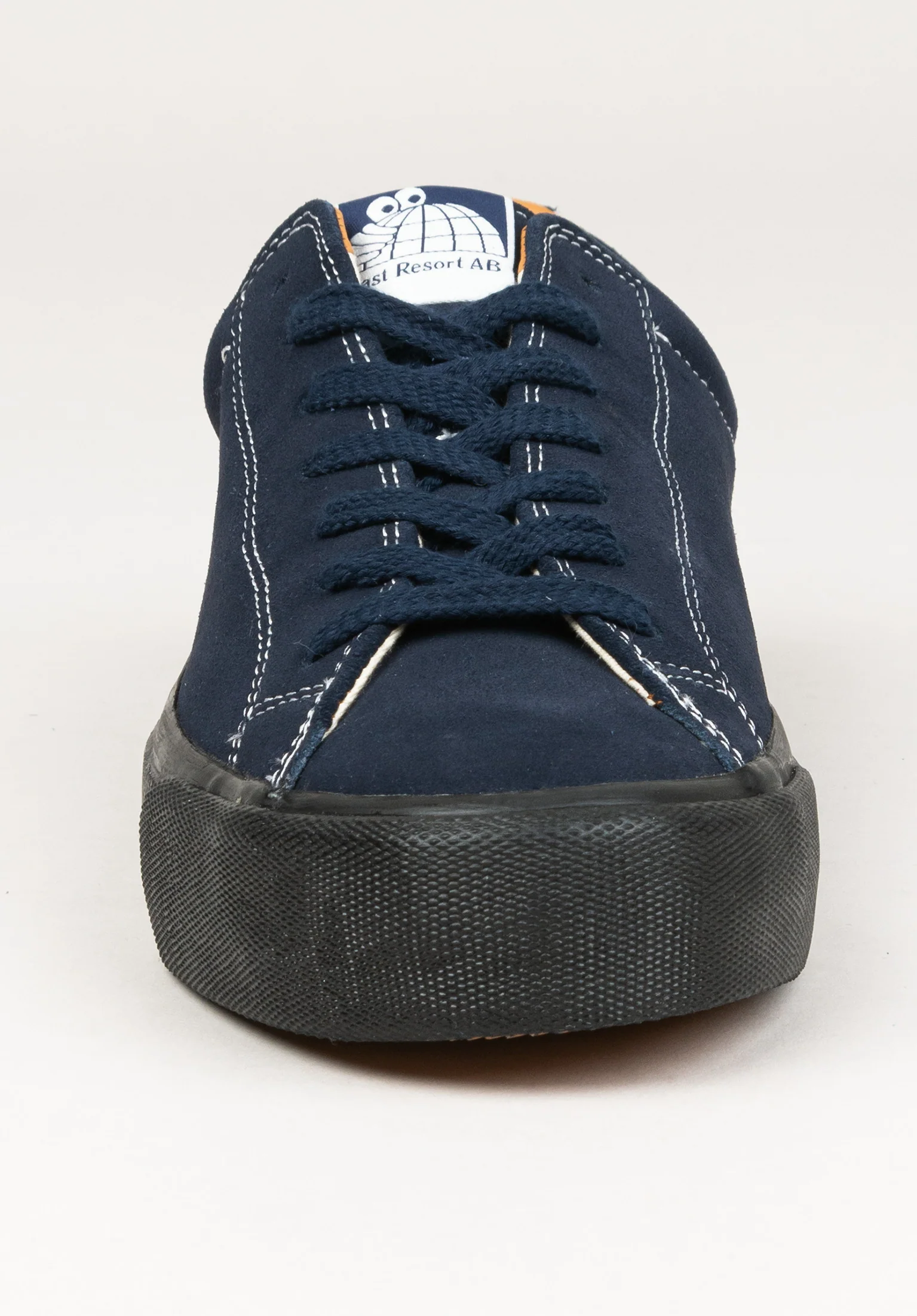 VM003 Suede Low