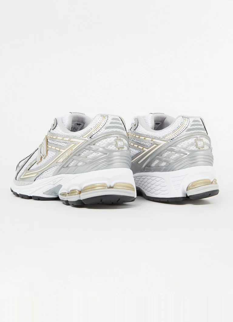 Αθλητικά παπούτσια New Balance 1906R με λεπτομέρειες από πλέγμα