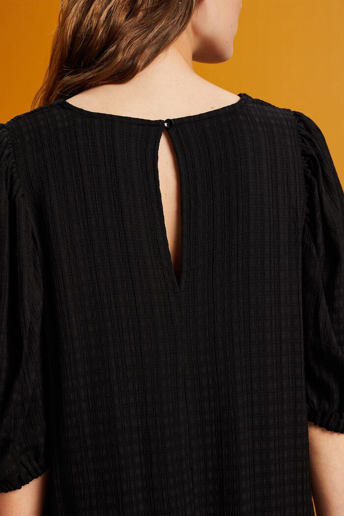 Strukturiertes Midikleid