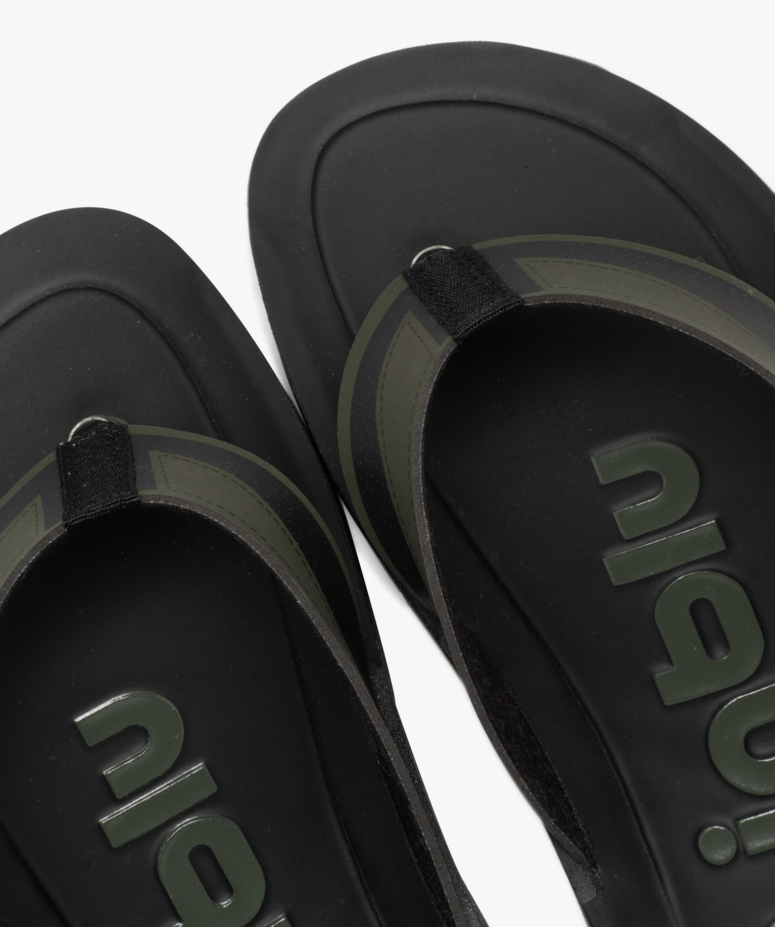 Tongs homme à semelle incurvée extra confort kaki | GEMO