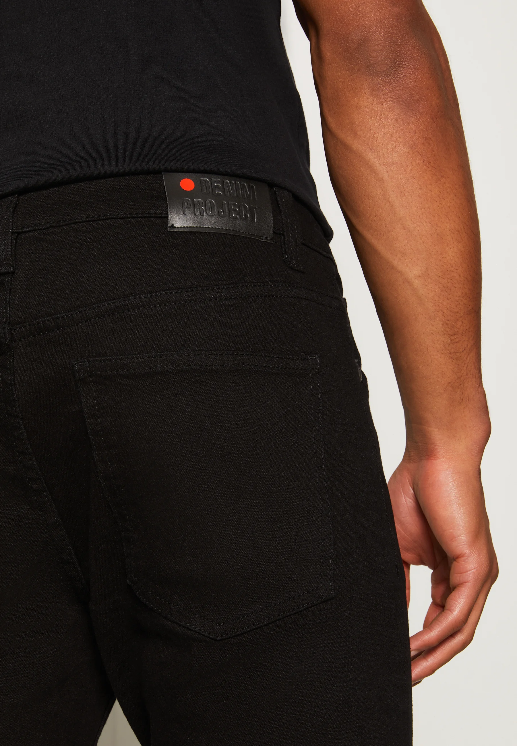 Proyecto Denim MR RED - Vaqueros ajustados - negro