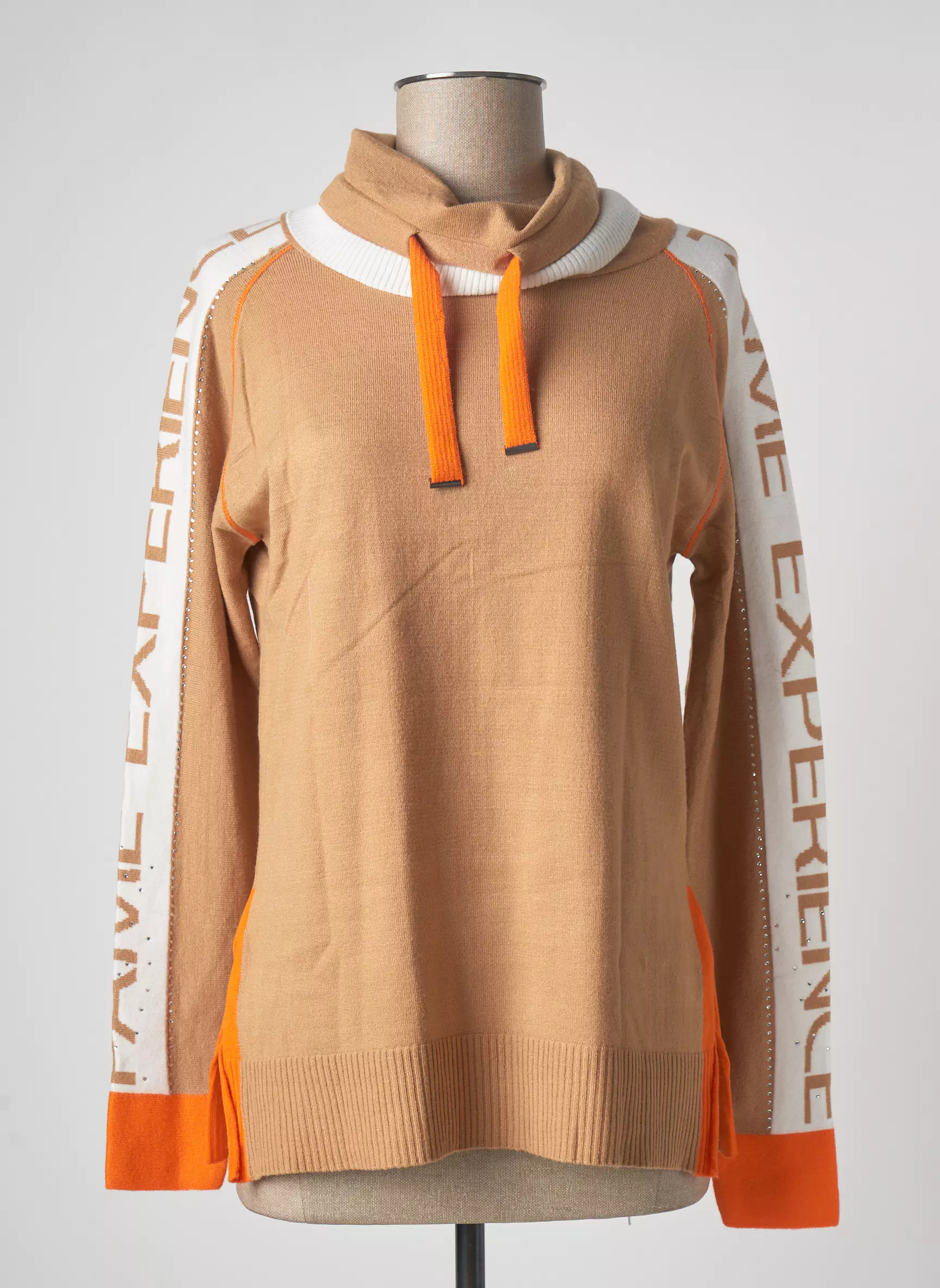 Pame Carrioni Pulls Femme couleur beige