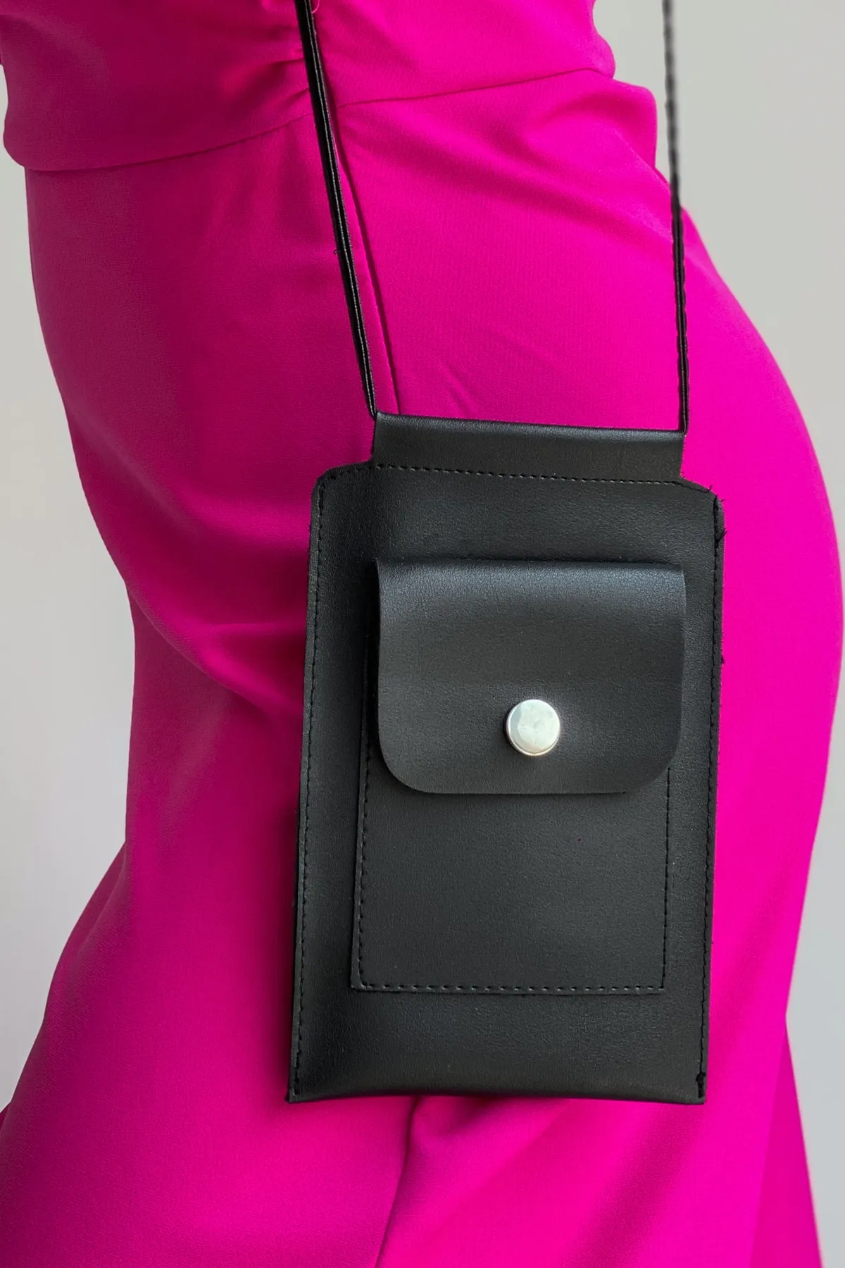 Cool & Sexy  Schwarze Umhängetasche für Damen BE644