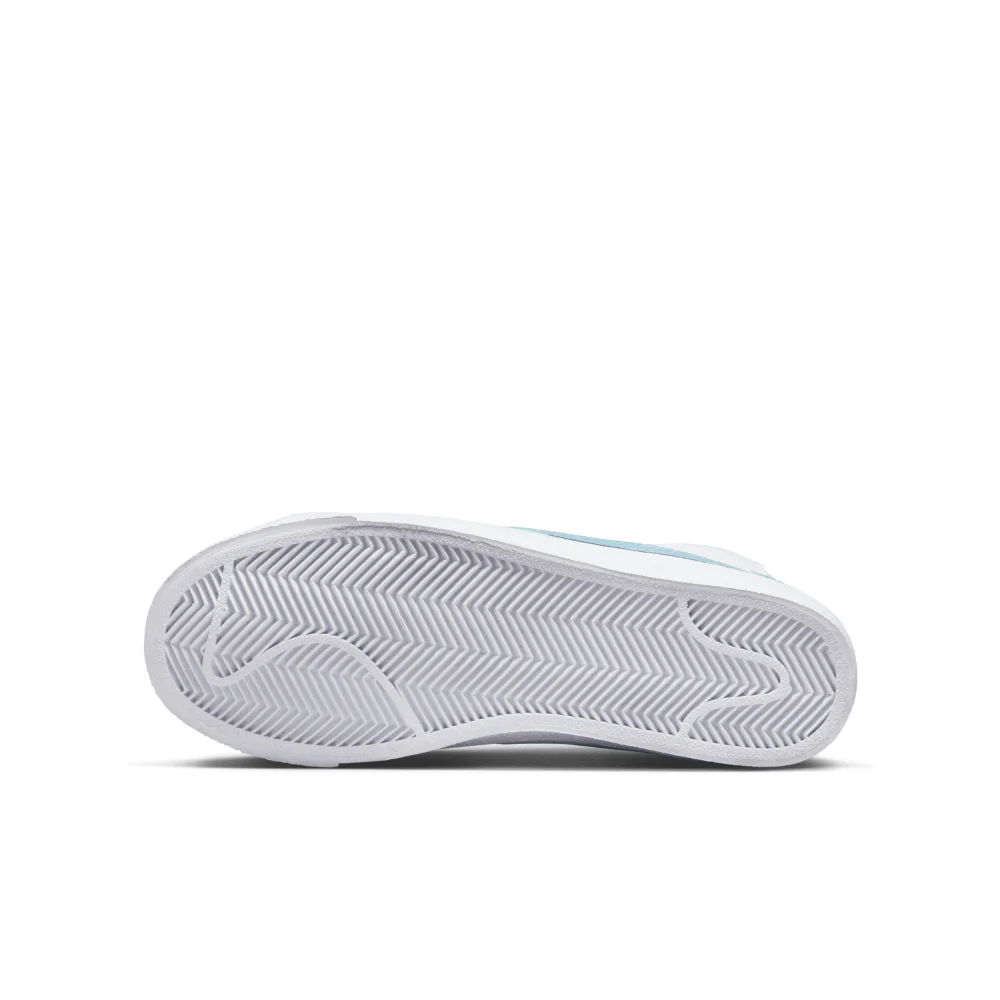 Nike Blazer Mid FN7790-100 / weiss