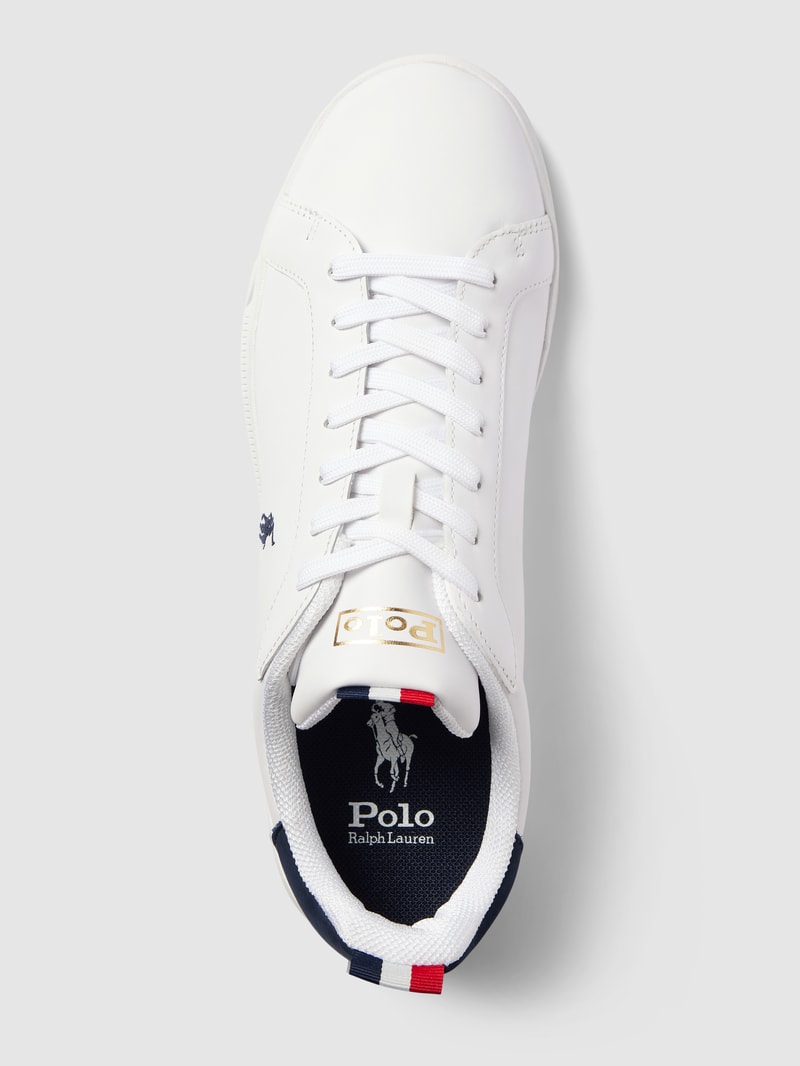 Sneaker mit Label-Details in weiß