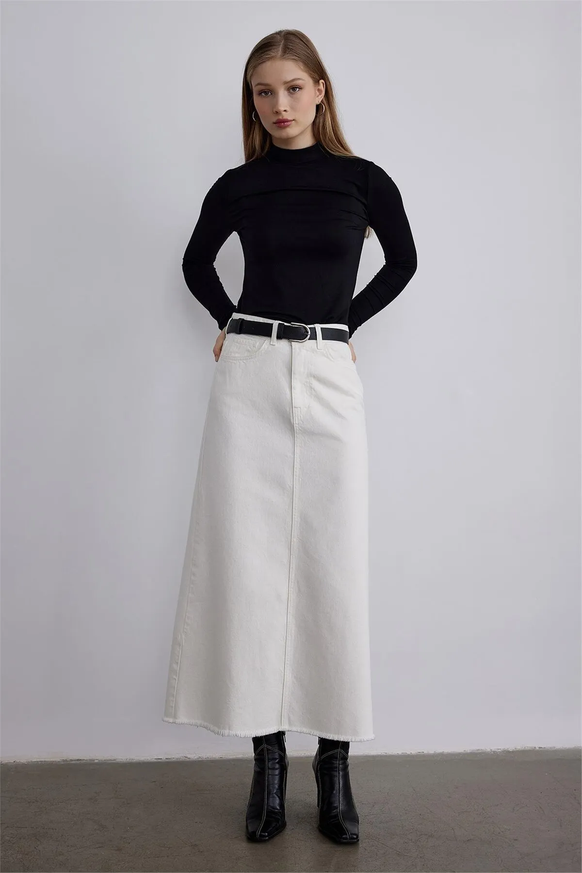 Suud Collection  Rock - Ecru - Maxi
