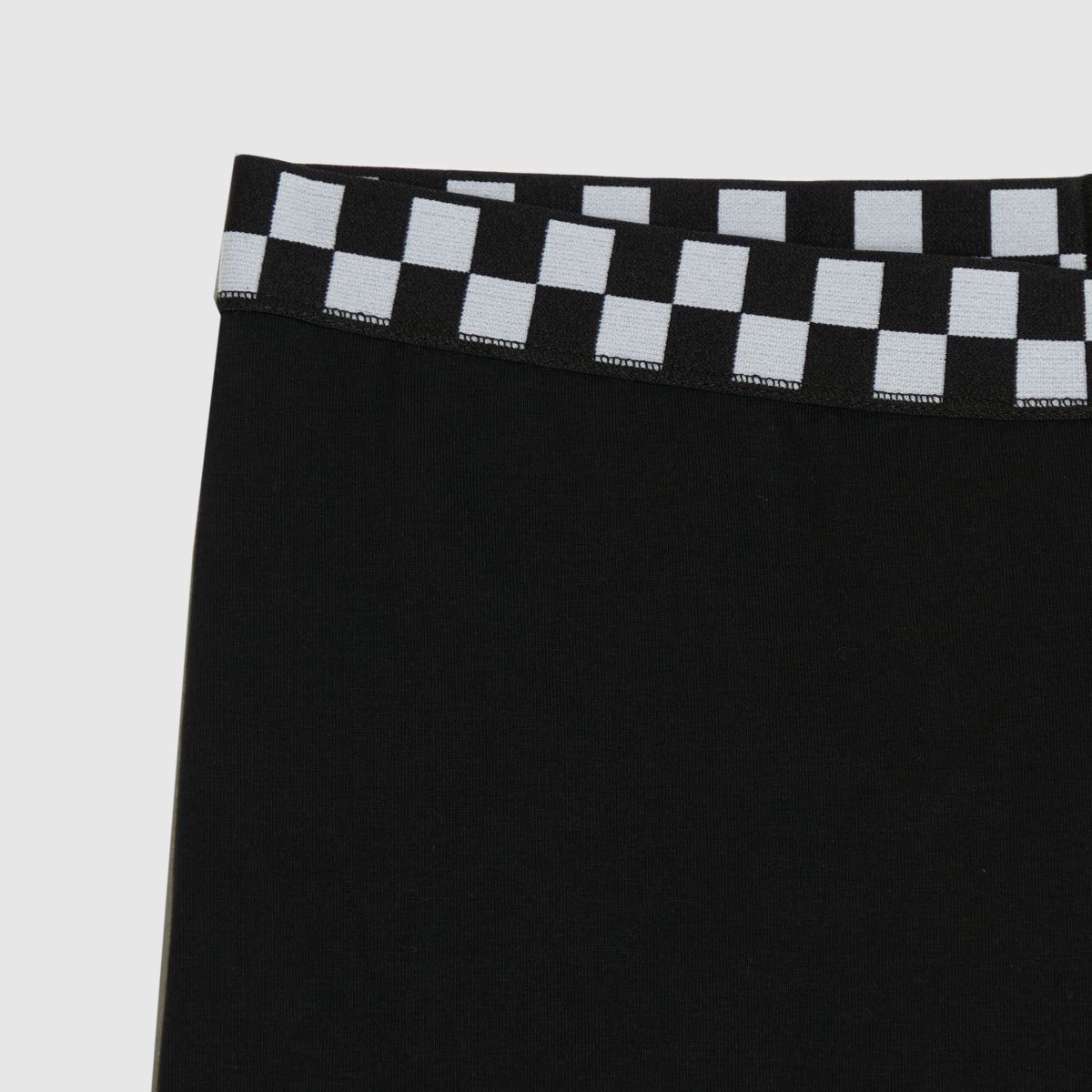 Vans – Svarta och vita cykelshorts med schackrutiga mönster