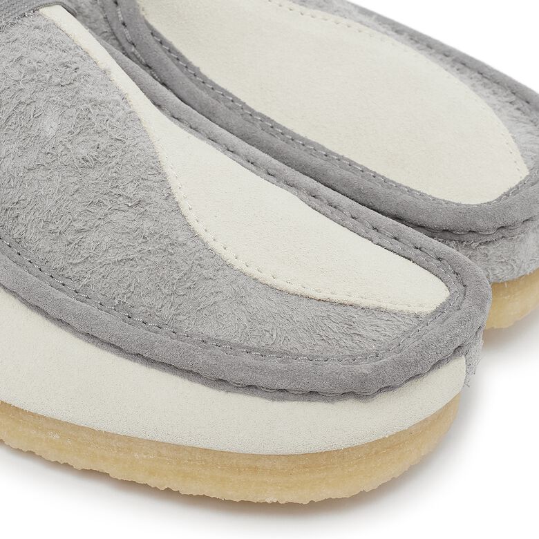 Clarks Wallabee grey/off white