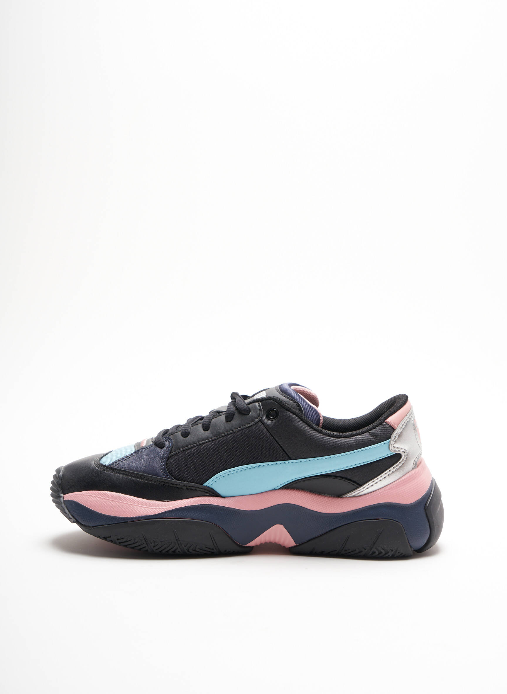 Puma Baskets Femme couleur noir