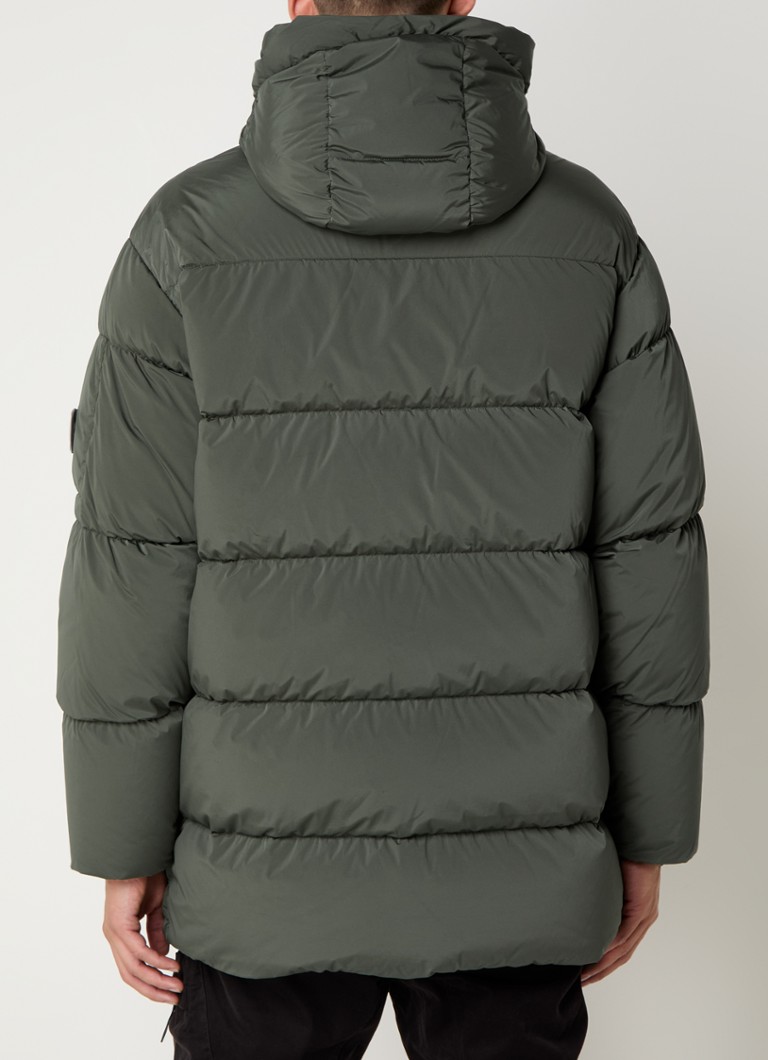 CP Company Nycra-R pūkaina jaka ar dūnu pildījumu un kapuci