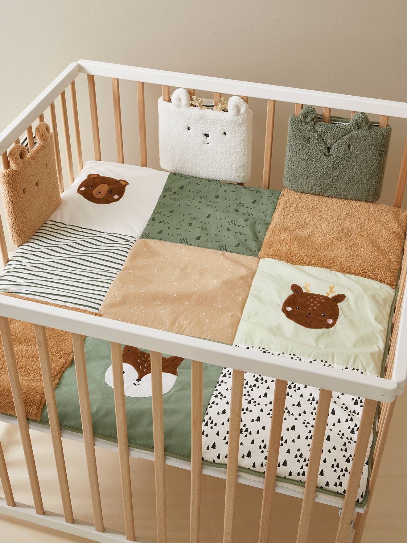 Vertbaudet Baby Spieldecke/ Laufstalleinlage GRÜNER WALD, Patchwork-Design Oeko-Tex - wollweiß/mehrfarbig