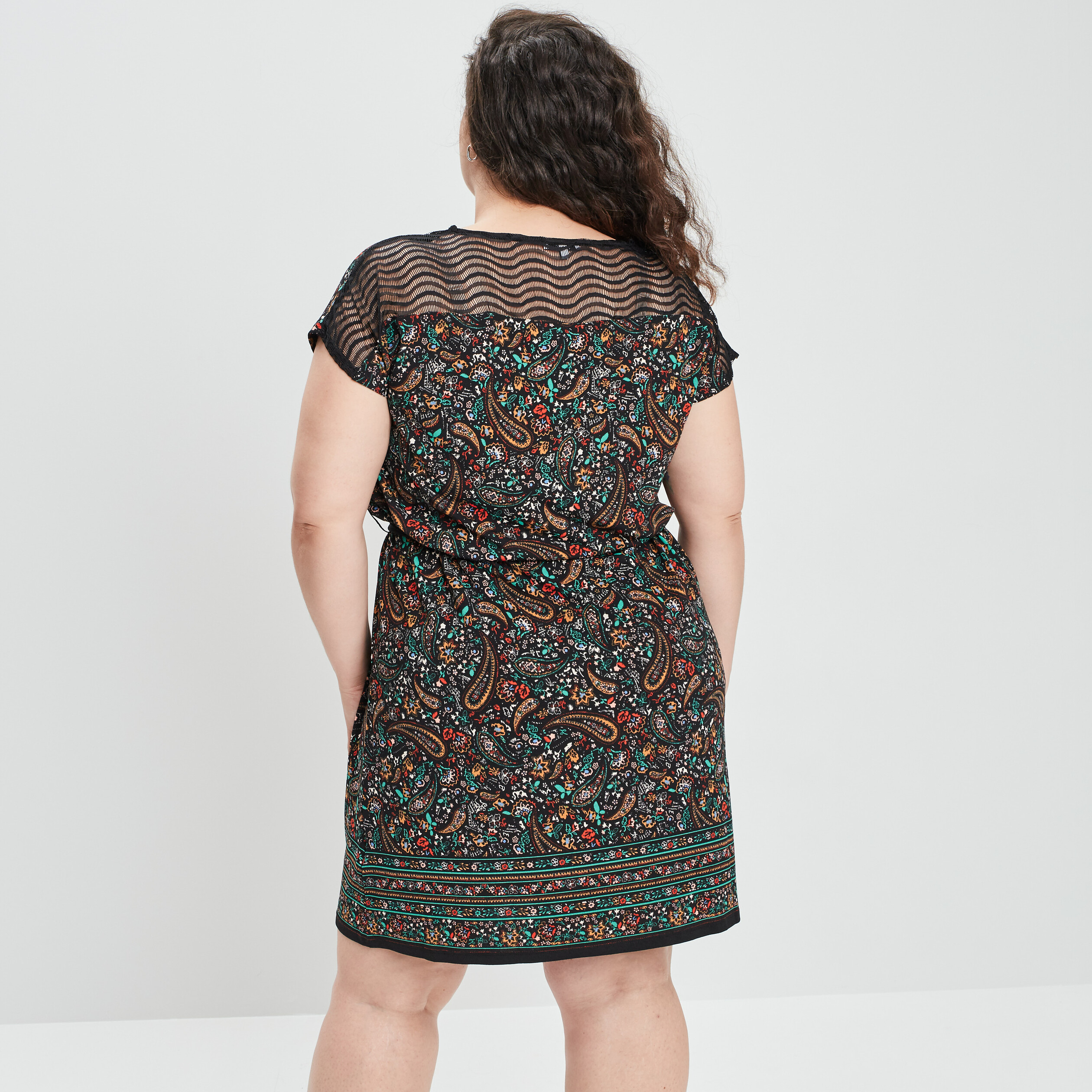 Robe droite ceinturée noir femme grande taille | La Halle