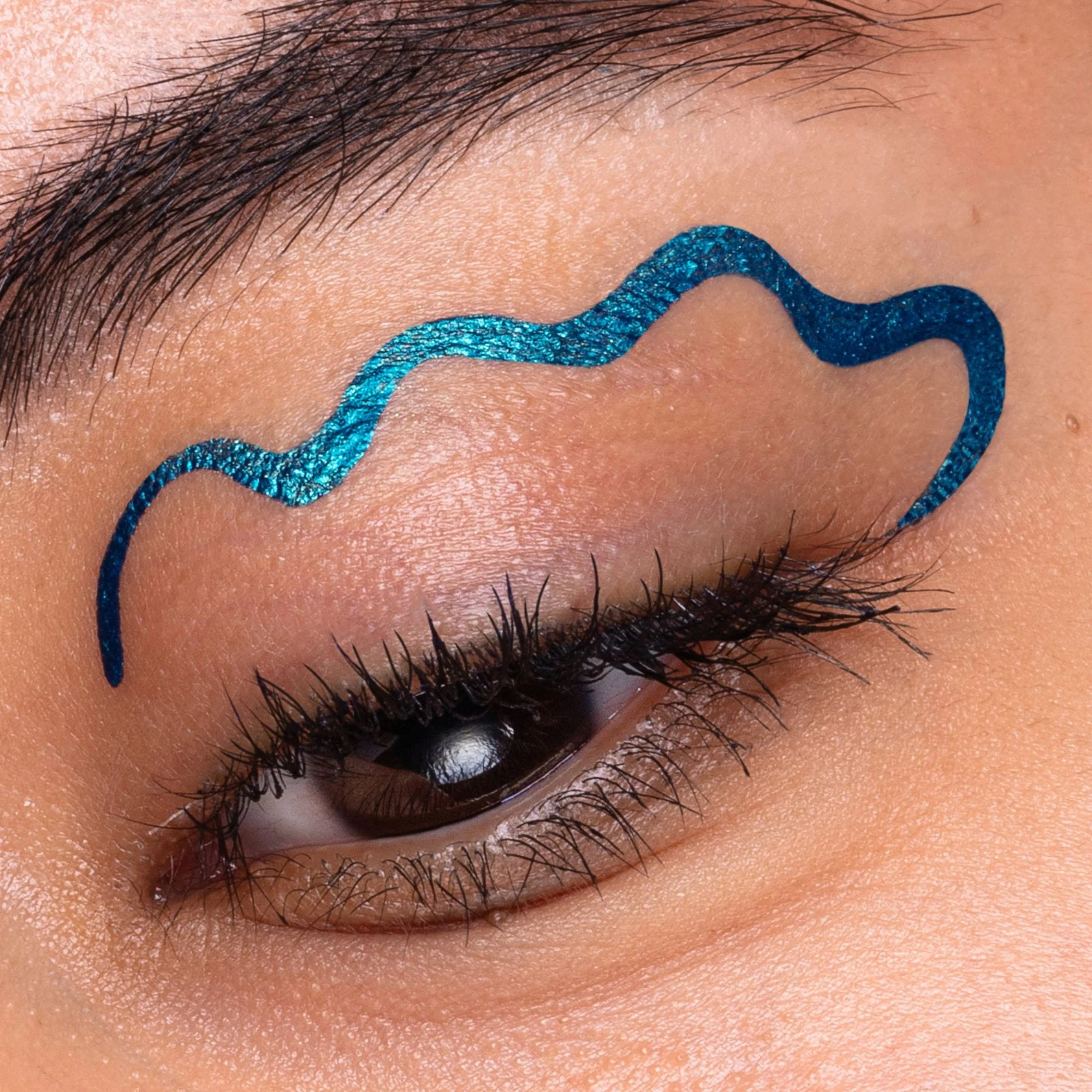 Eyeliner Shake - Eyeliner